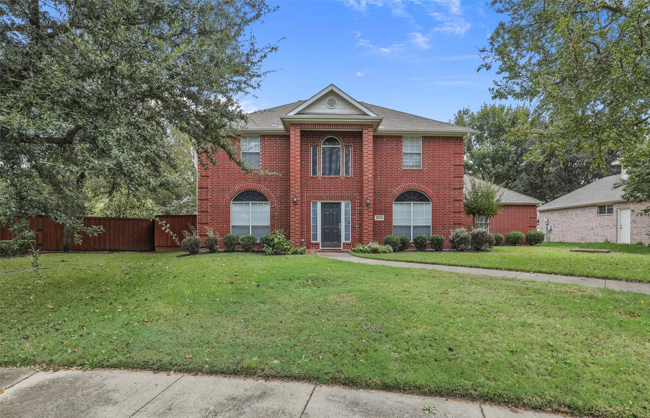 Single Family Residence For Rent in Collin County , 2810 Glenwick Court, Richardson, Texas 75082, 3 Bedroom, 3 Bathroom, 2 Garage spaces, 2,672 Sqft, built in 1997, mls#21358189, Real Estate Agent in Richardson, Homes For Rent in Collin county, Homes For Rent in Richardson, Realtor in Richardson Texas, Real Estate Brokerage Independent Realty Texas, Luminita Cordes Realtor