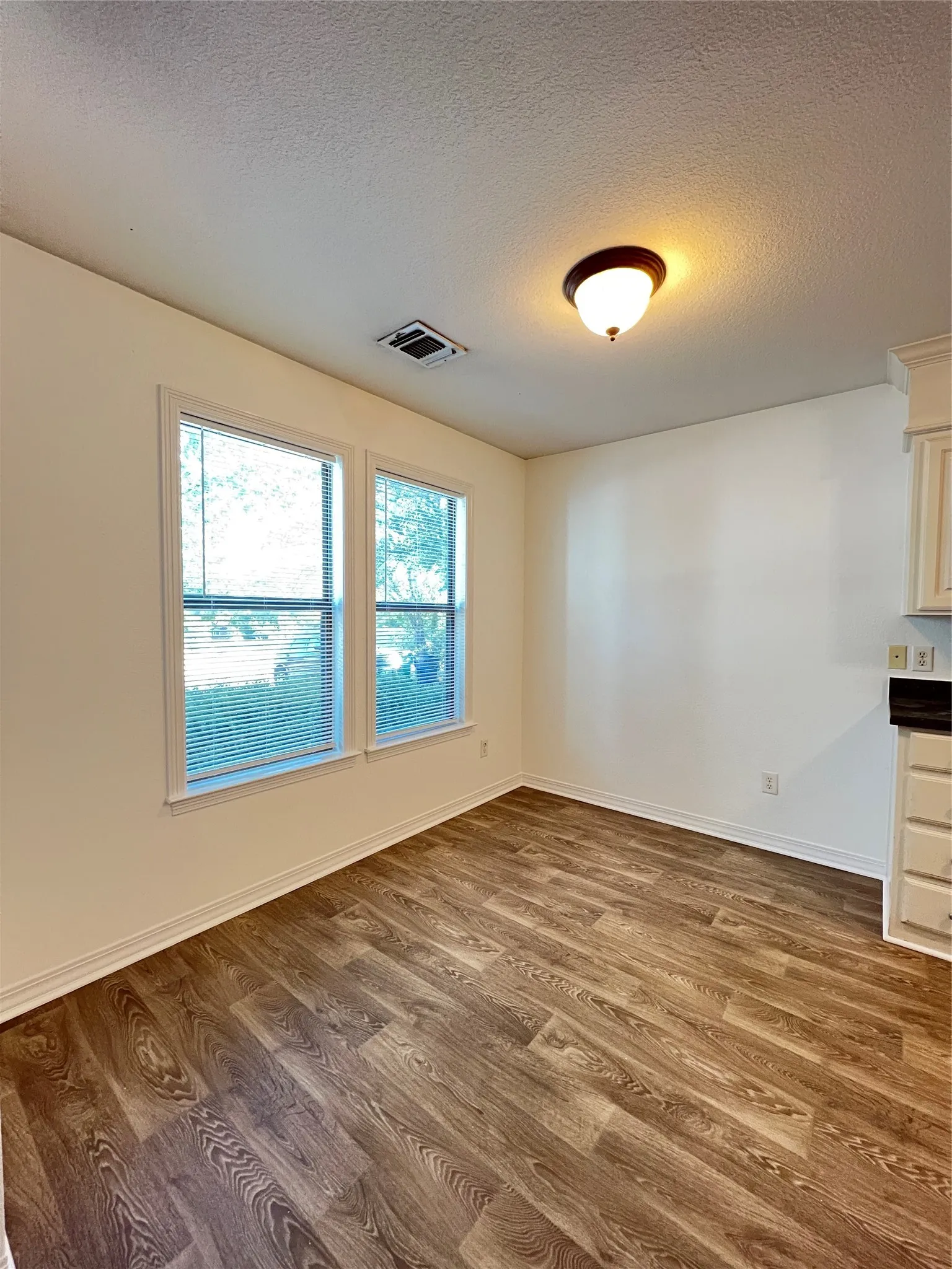 Single Family Residence For Rent in Wise County , 403 W Oak Street, Decatur, Texas 76234, 3 Bedroom, 2 Bathroom, Garage spaces, 1,140 Sqft, built in 2006, mls#21358192, Real Estate Agent in Decatur, Homes For Rent in Wise county, Homes For Rent in Decatur, Realtor in Decatur Texas, Real Estate Brokerage Independent Realty Texas, Luminita Cordes Realtor
