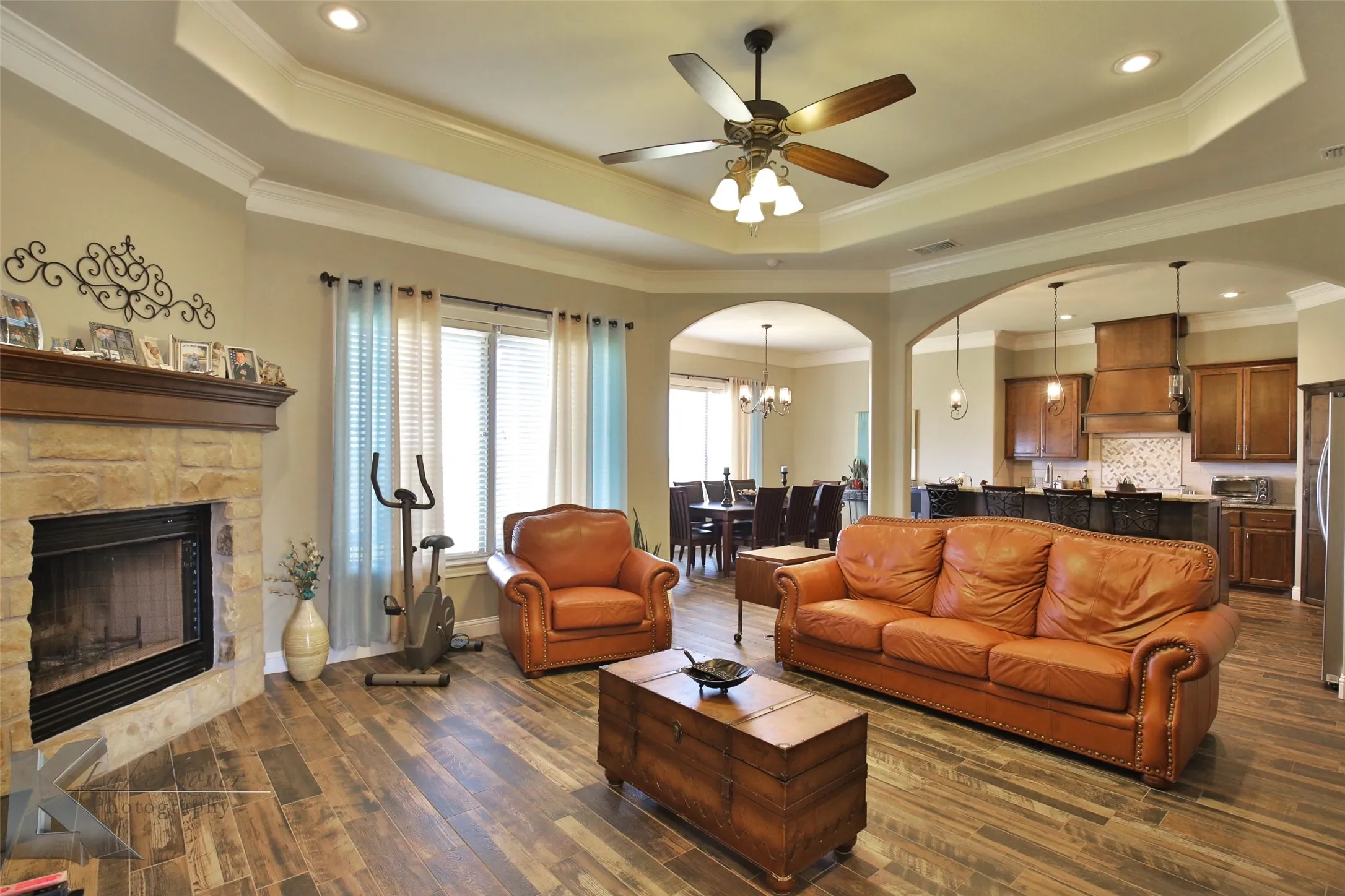 Single Family Residence For Sale in Taylor County , 7210 Raven Court, Abilene, Texas 79602, 4 Bedroom, 2 Bathroom, 2 Garage spaces, 2,010 Sqft, built in 2016, mls#21358193, Real Estate Agent in Abilene, Homes For Sale in Taylor county, Homes For Sale in Abilene, Realtor in Abilene Texas, Real Estate Brokerage Independent Realty Texas, Luminita Cordes Realtor