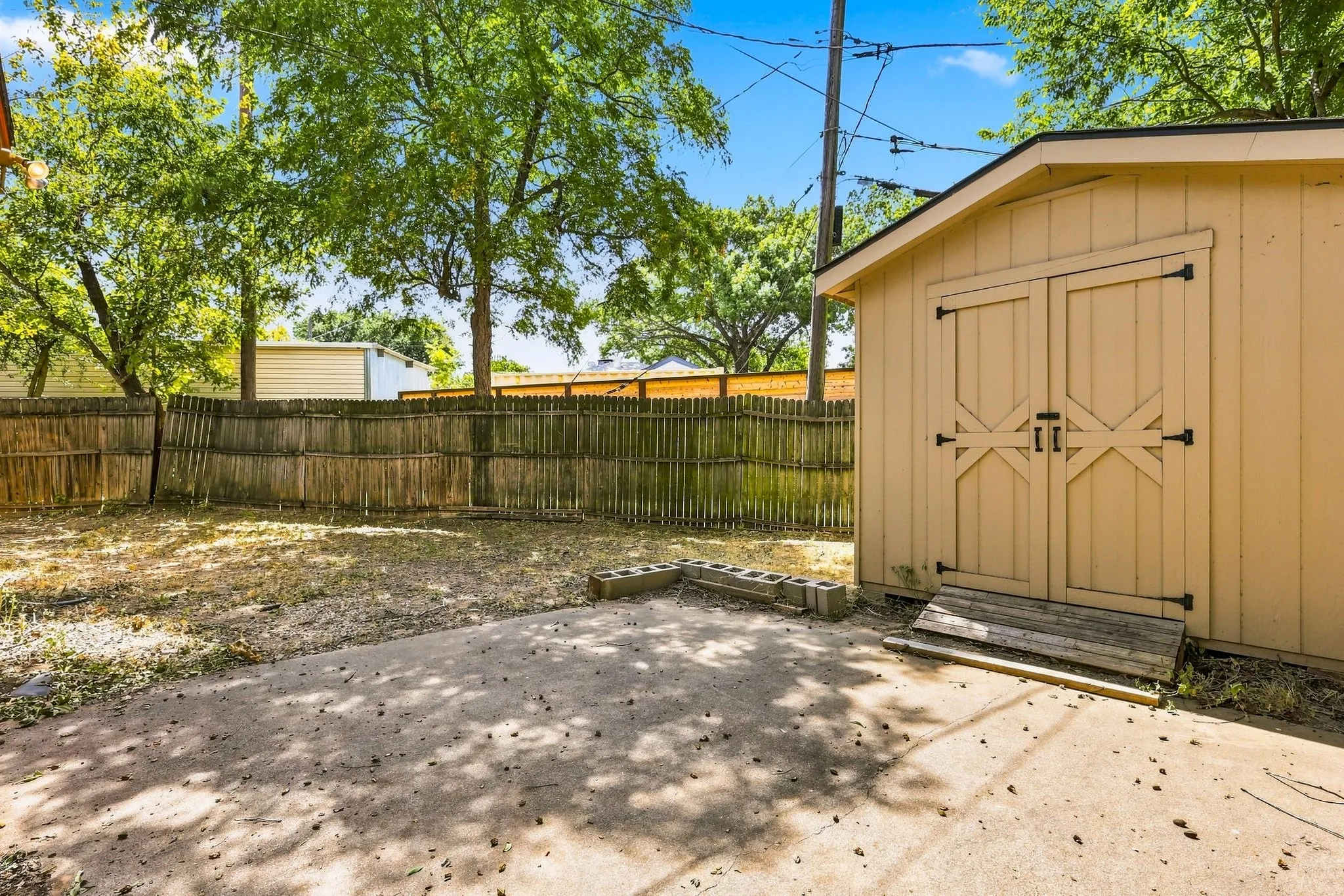 Storage shed on the property for those tools, lawn equipment or just extra storage.