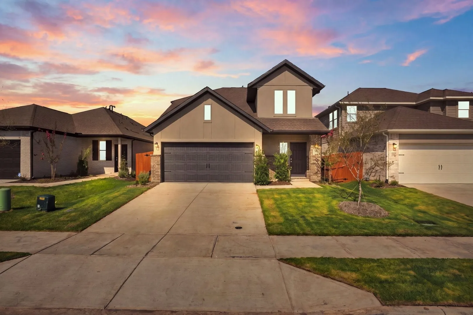 Single Family Residence For Sale in Kaufman County , 3520 Straw Lane, Heartland, Texas 75114, 4 Bedroom, 3 Bathroom, 2 Garage spaces, 2,192 Sqft, built in 2026, mls#21358188, Real Estate Agent in Heartland, Homes For Sale in Kaufman county, Homes For Sale in Heartland, Realtor in Heartland Texas, Real Estate Brokerage Independent Realty Texas, Luminita Cordes Realtor