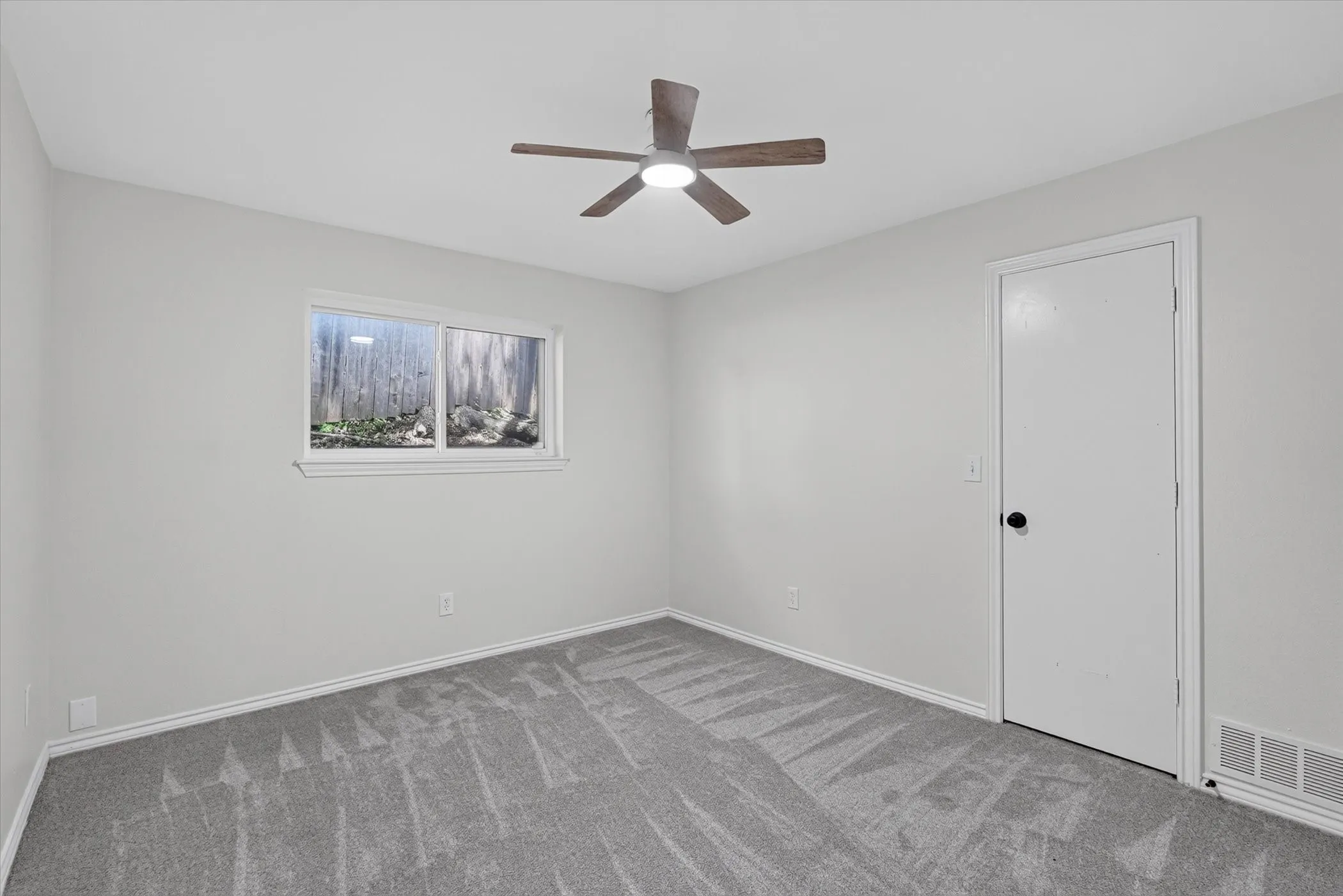 1st floor bedroom, new carpet and new lighting