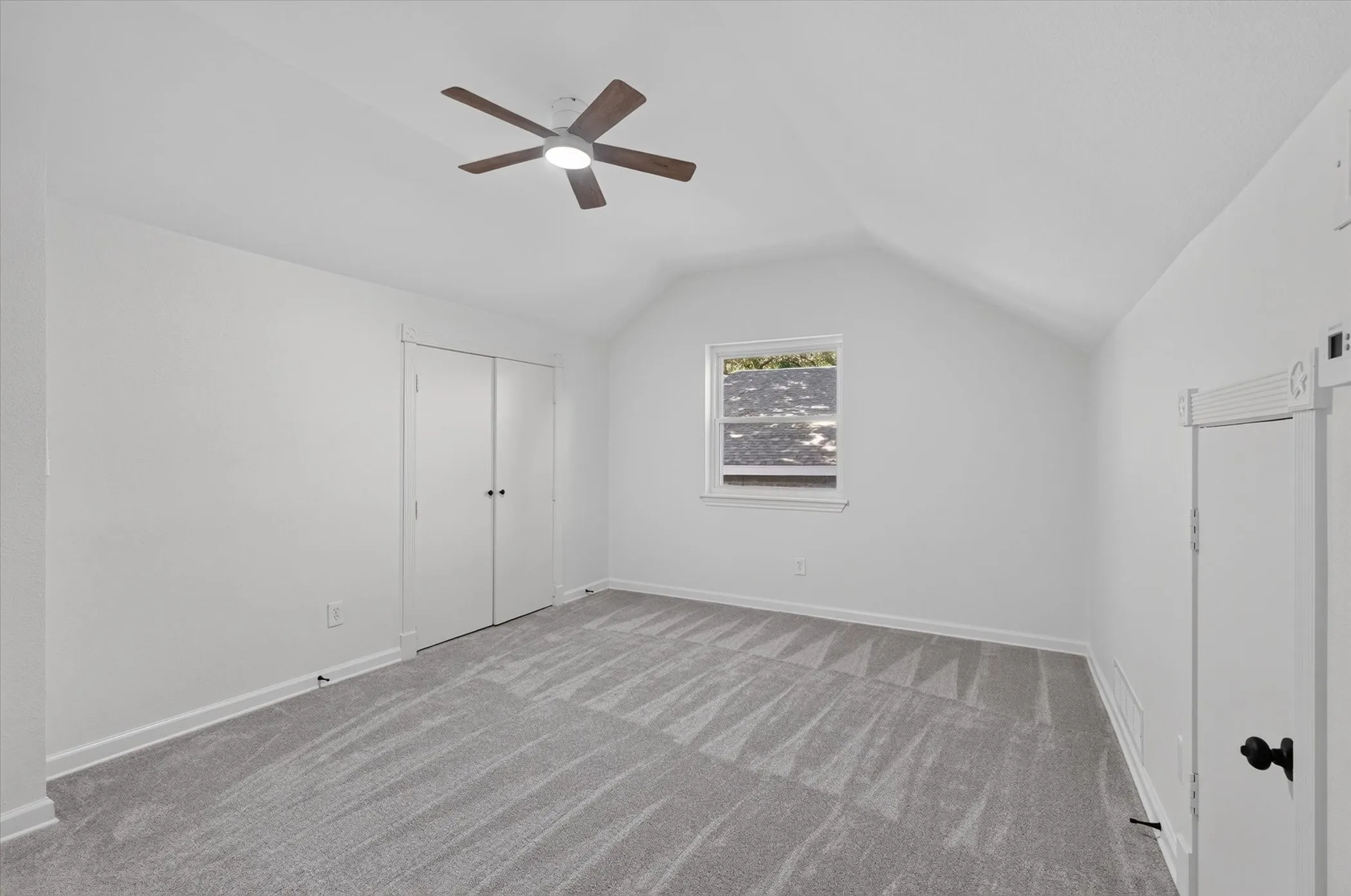 2nd floor bedroom
