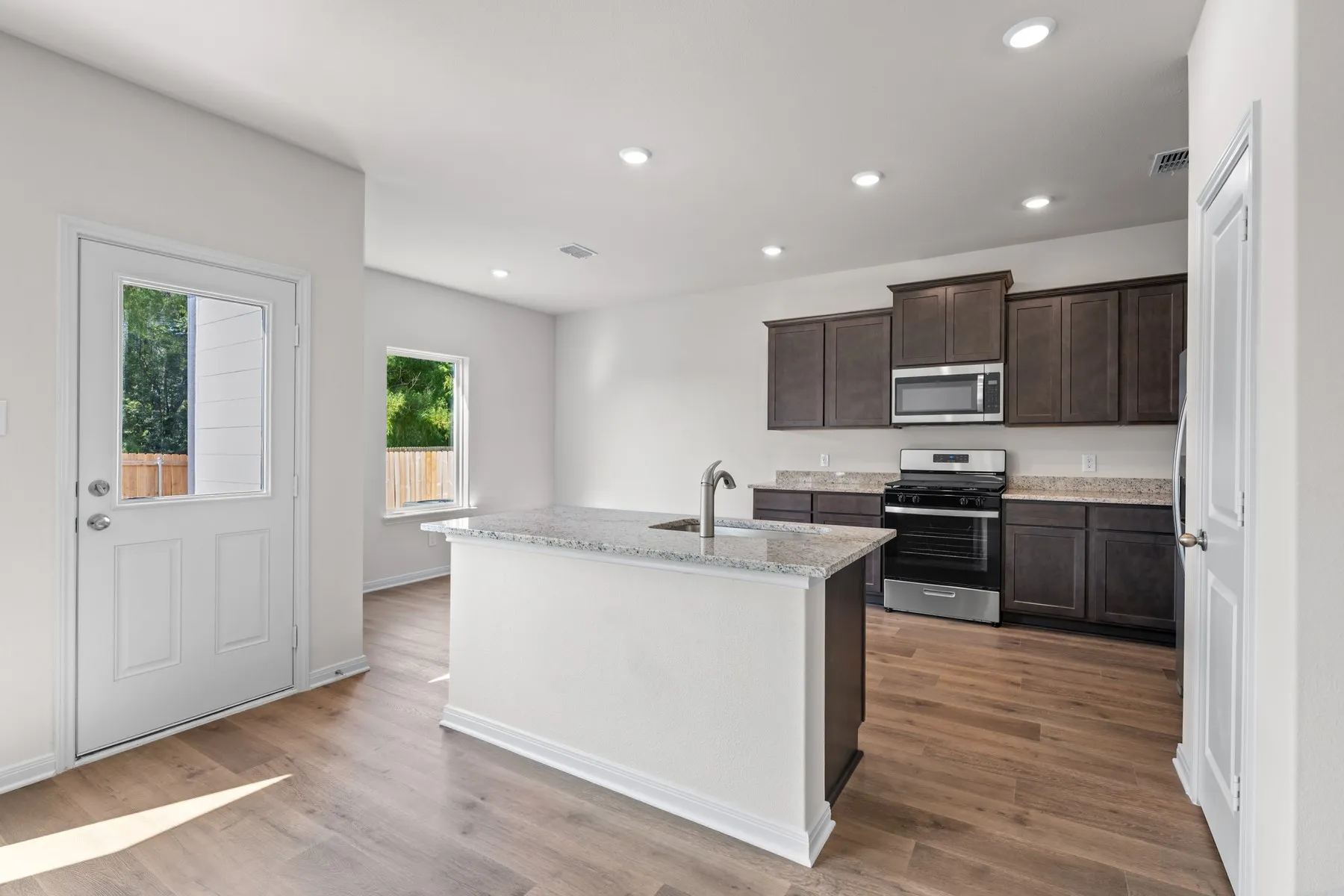 Single Family Residence For Rent in Denton County , 8433 White Wolf Trail, Ponder, Texas 76259, 3 Bedroom, 3 Bathroom, 2 Garage spaces, 2,232 Sqft, built in 2026, mls#21358198, Real Estate Agent in Ponder, Homes For Rent in Denton county, Homes For Rent in Ponder, Realtor in Ponder Texas, Real Estate Brokerage Independent Realty Texas, Luminita Cordes Realtor