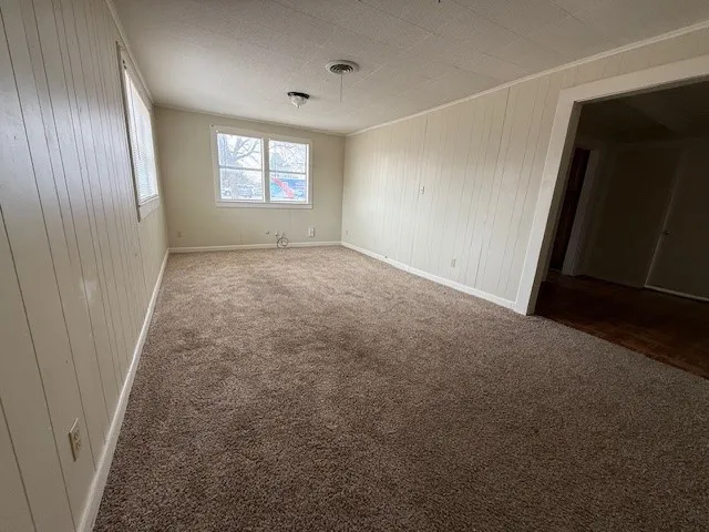 Single Family Residence For Rent in Taylor County , 1750 Walnut Street, Abilene, Texas 79601, 3 Bedroom, 1 Bathroom, Garage spaces, 1,156 Sqft, built in 1945, mls#21358204, Real Estate Agent in Abilene, Homes For Rent in Taylor county, Homes For Rent in Abilene, Realtor in Abilene Texas, Real Estate Brokerage Independent Realty Texas, Luminita Cordes Realtor