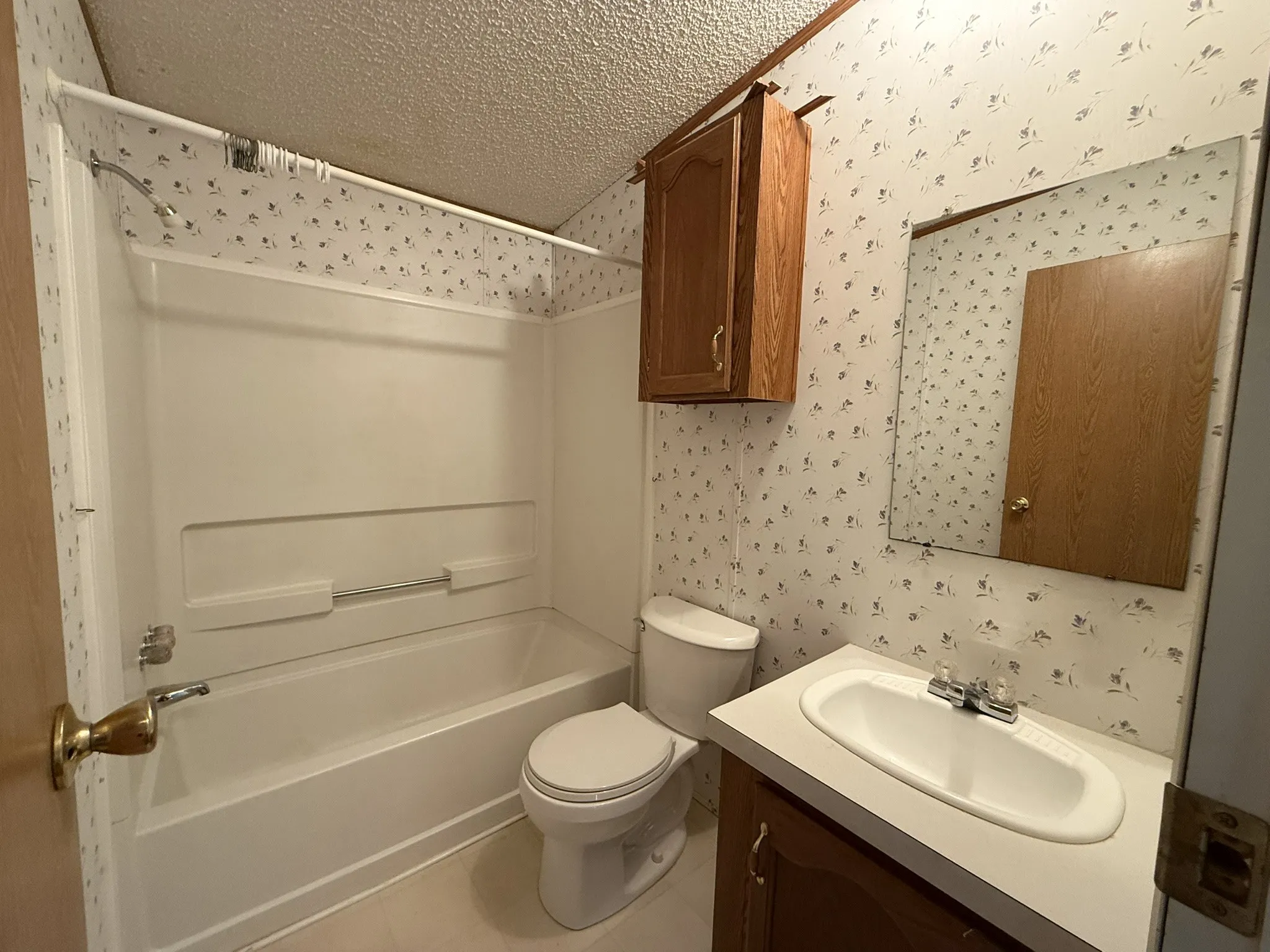 Manufactured Home For Sale in Van Zandt County , 13804 FM 279, Chandler, Texas 75758, 5 Bedroom, 2 Bathroom, Garage spaces, 2,128 Sqft, built in 1997, mls#21356776, Real Estate Agent in Chandler, Homes For Sale in Van Zandt county, Homes For Sale in Chandler, Realtor in Chandler Texas, Real Estate Brokerage Independent Realty Texas, Luminita Cordes Realtor