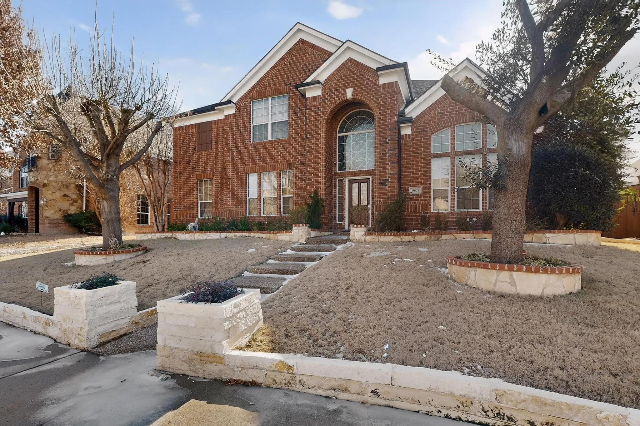 Single Family Residence For Sale in Collin County , 10051 Plainsman Lane, Frisco, Texas 75035, 4 Bedroom, 3 Bathroom, 2 Garage spaces, 3,535 Sqft, built in 2005, mls#21358218, Real Estate Agent in Frisco, Homes For Sale in Collin county, Homes For Sale in Frisco, Realtor in Frisco Texas, Real Estate Brokerage Independent Realty Texas, Luminita Cordes Realtor