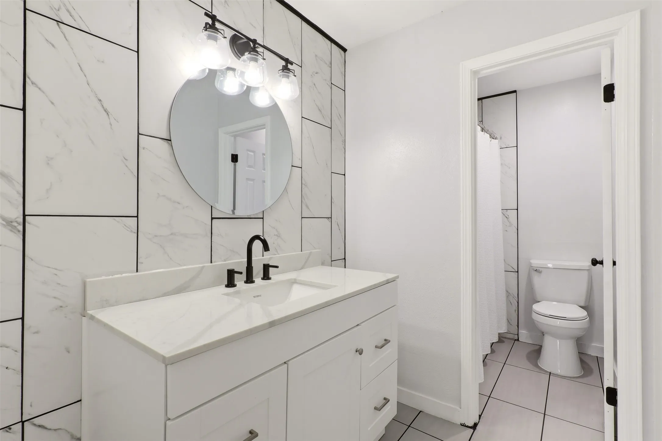 Condominium For Sale in Dallas County , 10526 Stone Canyon Road 201, Dallas, Texas 75230, 3 Bedroom, 2 Bathroom, Garage spaces, 1,406 Sqft, built in 1970, mls#21358222, Real Estate Agent in Dallas, Homes For Sale in Dallas county, Homes For Sale in Dallas, Realtor in Dallas Texas, Real Estate Brokerage Independent Realty Texas, Luminita Cordes Realtor