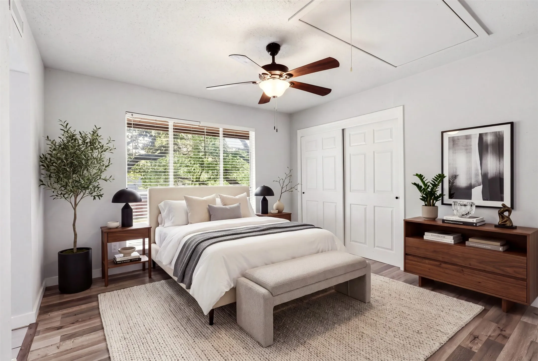 Condominium For Sale in Dallas County , 10526 Stone Canyon Road 201, Dallas, Texas 75230, 3 Bedroom, 2 Bathroom, Garage spaces, 1,406 Sqft, built in 1970, mls#21358222, Real Estate Agent in Dallas, Homes For Sale in Dallas county, Homes For Sale in Dallas, Realtor in Dallas Texas, Real Estate Brokerage Independent Realty Texas, Luminita Cordes Realtor