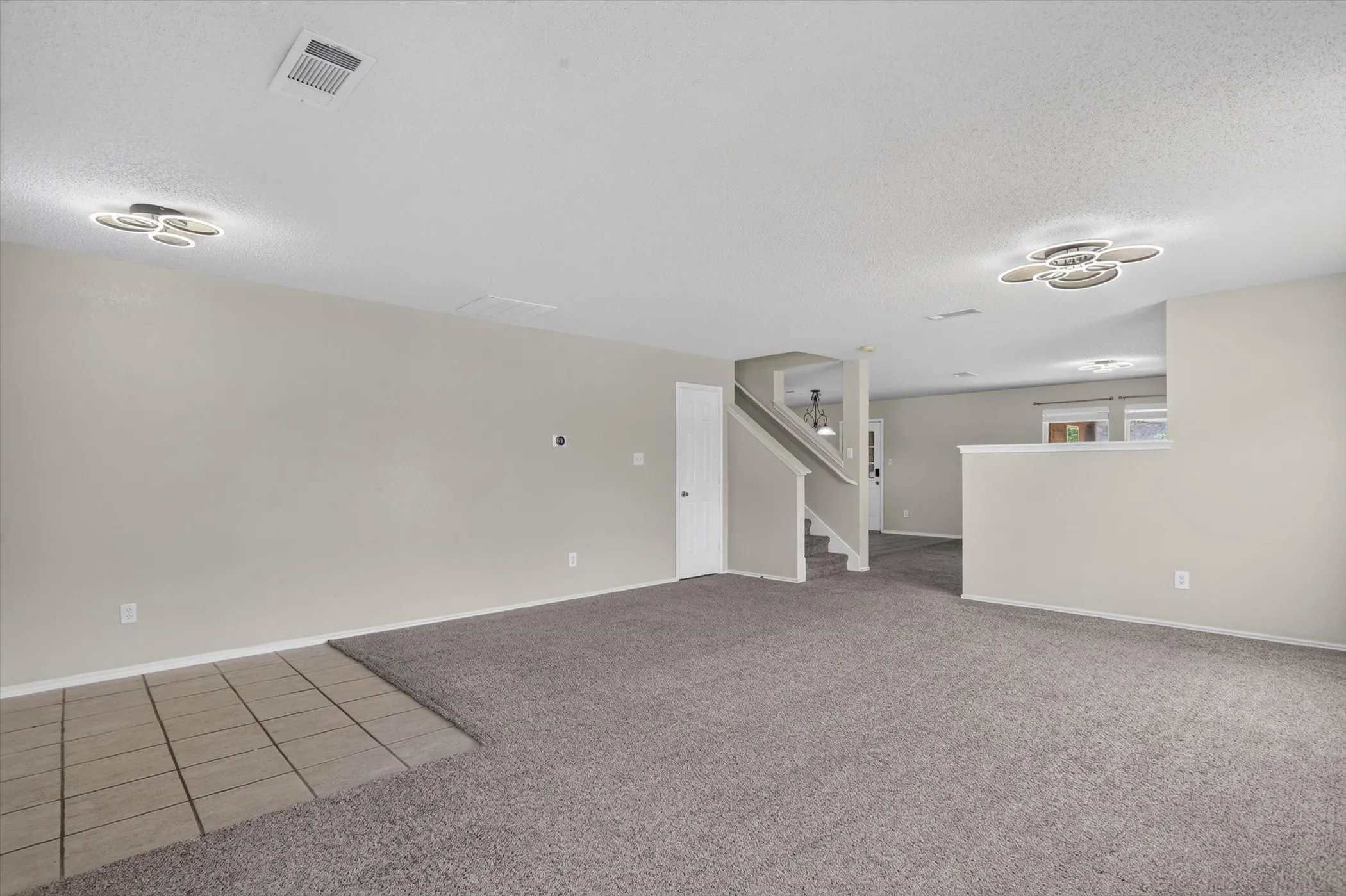 Single Family Residence For Sale in Tarrant County , 2427 Arroyo Springs Drive, Grand Prairie, Texas 75052, 3 Bedroom, 3 Bathroom, 2 Garage spaces, 2,437 Sqft, built in 2004, Price $359,999, mls#21358240, Real Estate Agent in Grand Prairie, Homes For Sale in Tarrant county, Homes For Sale in Grand Prairie, Realtor in Grand Prairie Texas, Real Estate Brokerage Independent Realty Texas, Luminita Cordes Realtor