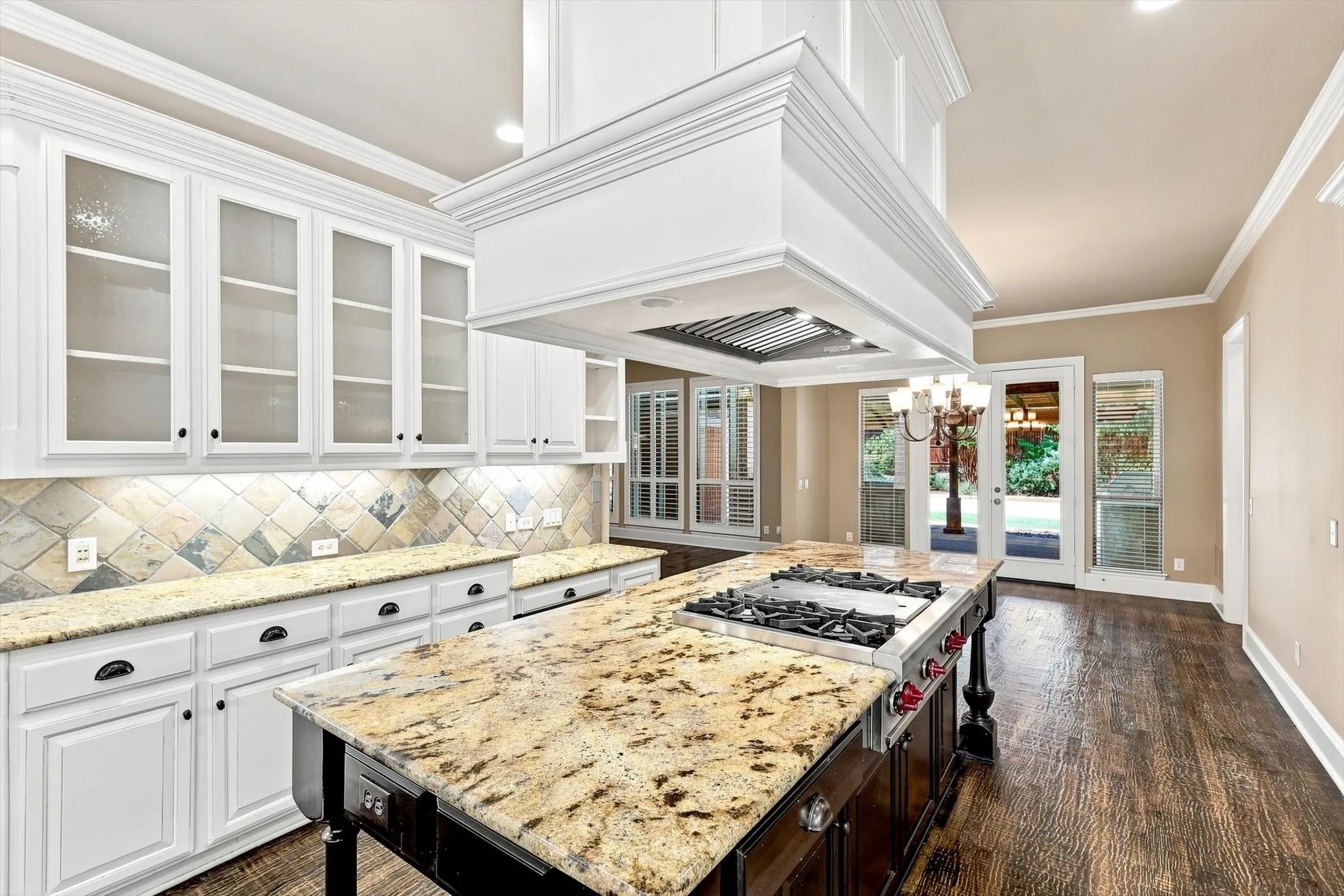 Single Family Residence For Rent in Denton County , 731 Lockridge Road, Lantana, Texas 76226, 5 Bedroom, 5 Bathroom, 3 Garage spaces, 4,484 Sqft, built in 2005, mls#21343624, Real Estate Agent in Lantana, Homes For Rent in Denton county, Homes For Rent in Lantana, Realtor in Lantana Texas, Real Estate Brokerage Independent Realty Texas, Luminita Cordes Realtor