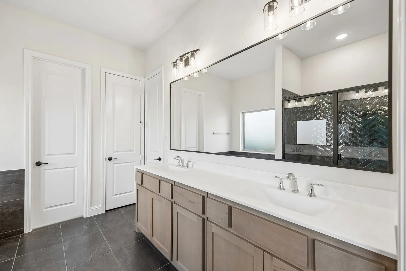Single Family Residence For Sale in Ellis County , 2431 Scott Court, Waxahachie, Texas 75167, 4 Bedroom, 3 Bathroom, 2 Garage spaces, 2,636 Sqft, built in 2026, mls#21358269, Real Estate Agent in Waxahachie, Homes For Sale in Ellis county, Homes For Sale in Waxahachie, Realtor in Waxahachie Texas, Real Estate Brokerage Independent Realty Texas, Luminita Cordes Realtor