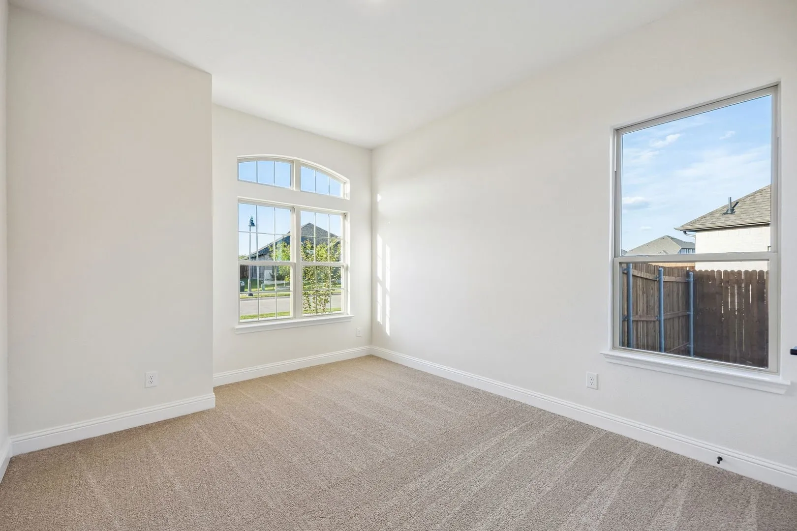 Single Family Residence For Sale in Ellis County , 2431 Scott Court, Waxahachie, Texas 75167, 4 Bedroom, 3 Bathroom, 2 Garage spaces, 2,636 Sqft, built in 2026, mls#21358269, Real Estate Agent in Waxahachie, Homes For Sale in Ellis county, Homes For Sale in Waxahachie, Realtor in Waxahachie Texas, Real Estate Brokerage Independent Realty Texas, Luminita Cordes Realtor