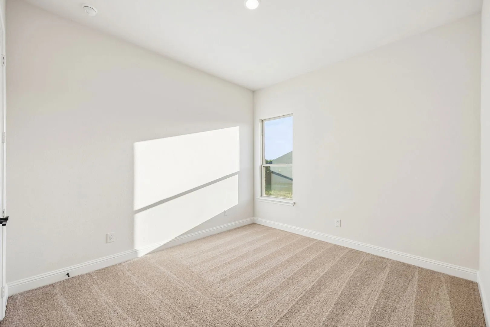 Single Family Residence For Sale in Ellis County , 2431 Scott Court, Waxahachie, Texas 75167, 4 Bedroom, 3 Bathroom, 2 Garage spaces, 2,636 Sqft, built in 2026, mls#21358269, Real Estate Agent in Waxahachie, Homes For Sale in Ellis county, Homes For Sale in Waxahachie, Realtor in Waxahachie Texas, Real Estate Brokerage Independent Realty Texas, Luminita Cordes Realtor