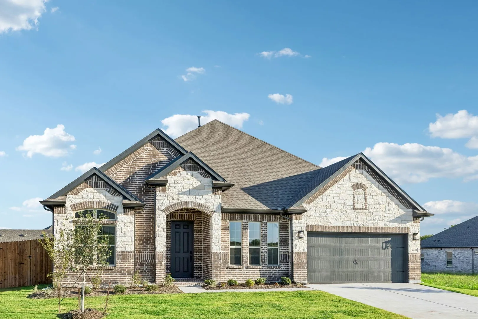 Single Family Residence For Sale in Ellis County , 2431 Scott Court, Waxahachie, Texas 75167, 4 Bedroom, 3 Bathroom, 2 Garage spaces, 2,636 Sqft, built in 2026, mls#21358269, Real Estate Agent in Waxahachie, Homes For Sale in Ellis county, Homes For Sale in Waxahachie, Realtor in Waxahachie Texas, Real Estate Brokerage Independent Realty Texas, Luminita Cordes Realtor