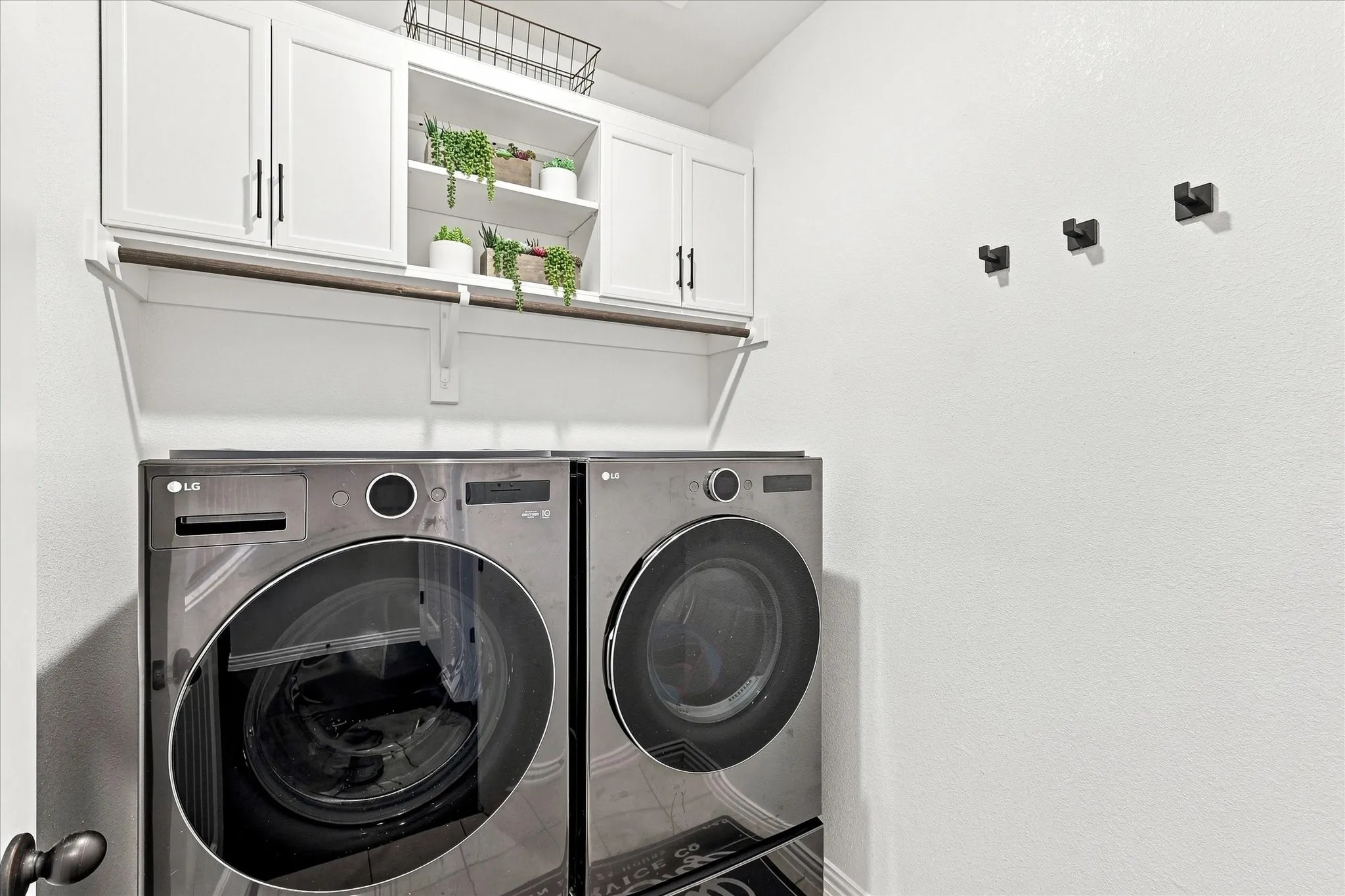 Single Family Residence For Sale in Parker County , 1020 Boulder Road, Weatherford, Texas 76085, 4 Bedroom, 2 Bathroom, 2 Garage spaces, 2,130 Sqft, built in 2020, mls#21357743, Real Estate Agent in Weatherford, Homes For Sale in Parker county, Homes For Sale in Weatherford, Realtor in Weatherford Texas, Real Estate Brokerage Independent Realty Texas, Luminita Cordes Realtor