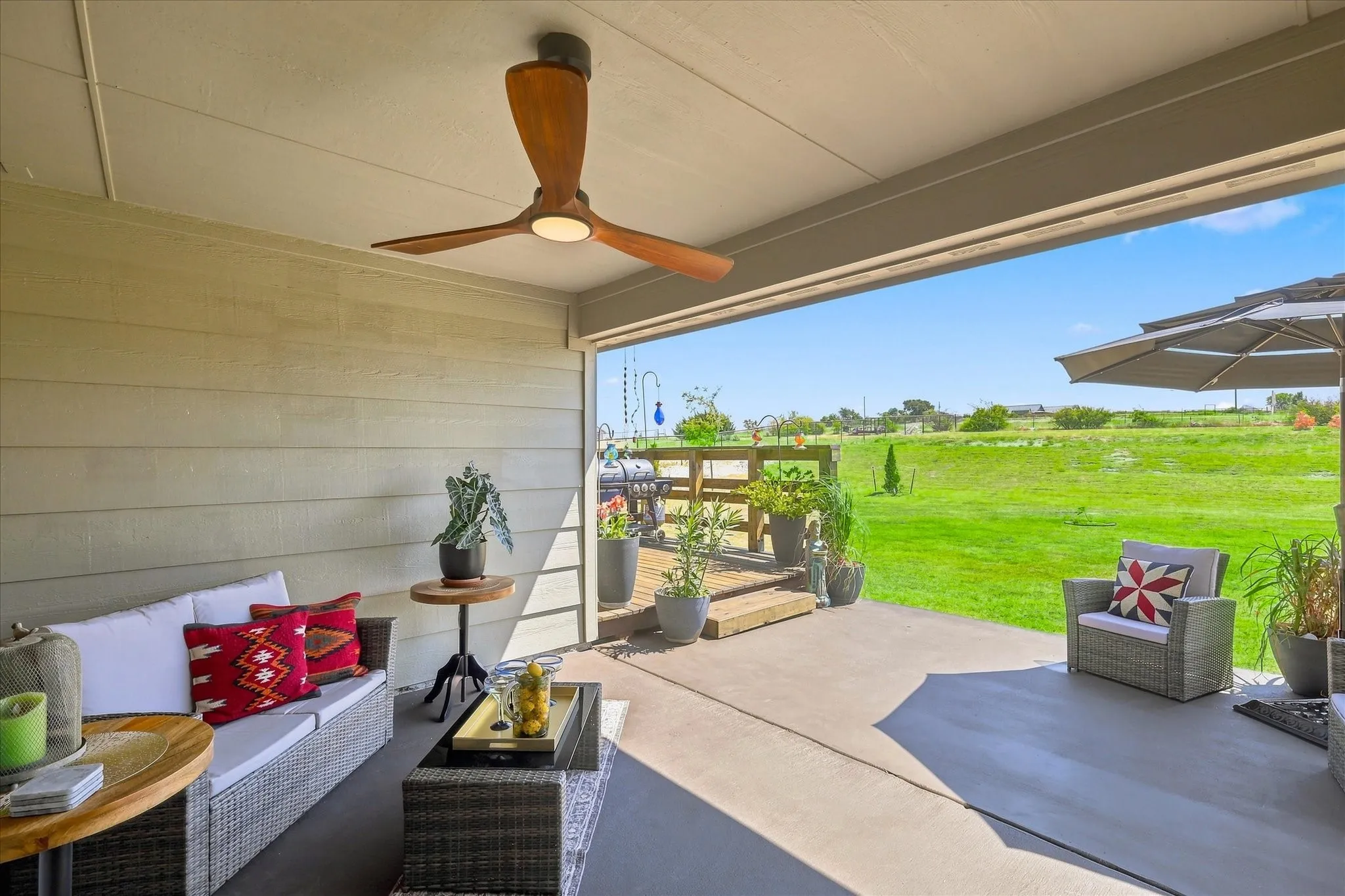 Single Family Residence For Sale in Parker County , 1020 Boulder Road, Weatherford, Texas 76085, 4 Bedroom, 2 Bathroom, 2 Garage spaces, 2,130 Sqft, built in 2020, mls#21357743, Real Estate Agent in Weatherford, Homes For Sale in Parker county, Homes For Sale in Weatherford, Realtor in Weatherford Texas, Real Estate Brokerage Independent Realty Texas, Luminita Cordes Realtor