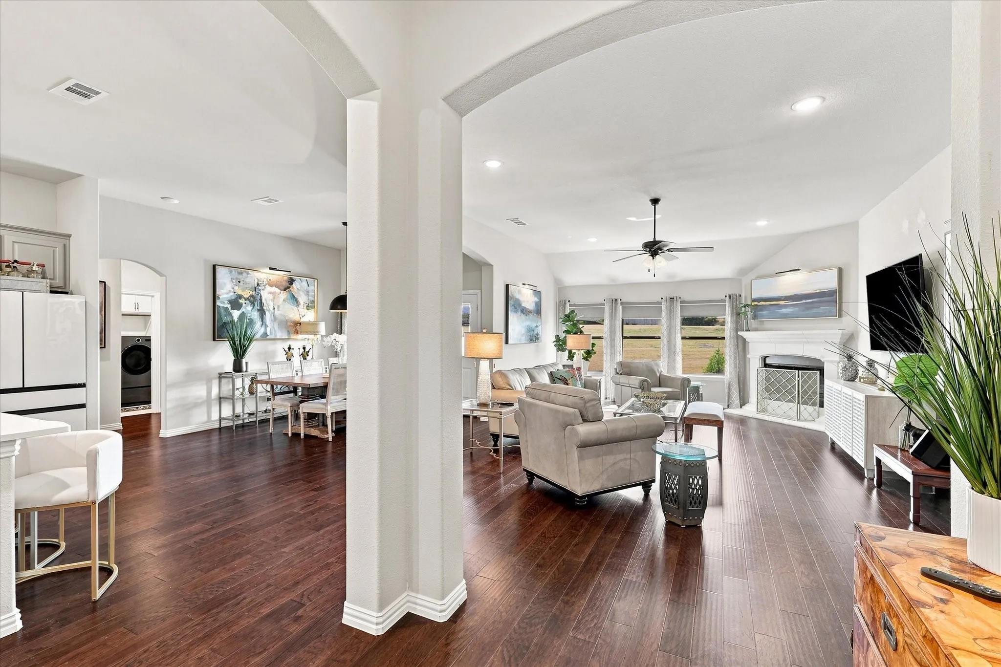 Single Family Residence For Sale in Parker County , 1020 Boulder Road, Weatherford, Texas 76085, 4 Bedroom, 2 Bathroom, 2 Garage spaces, 2,130 Sqft, built in 2020, mls#21357743, Real Estate Agent in Weatherford, Homes For Sale in Parker county, Homes For Sale in Weatherford, Realtor in Weatherford Texas, Real Estate Brokerage Independent Realty Texas, Luminita Cordes Realtor