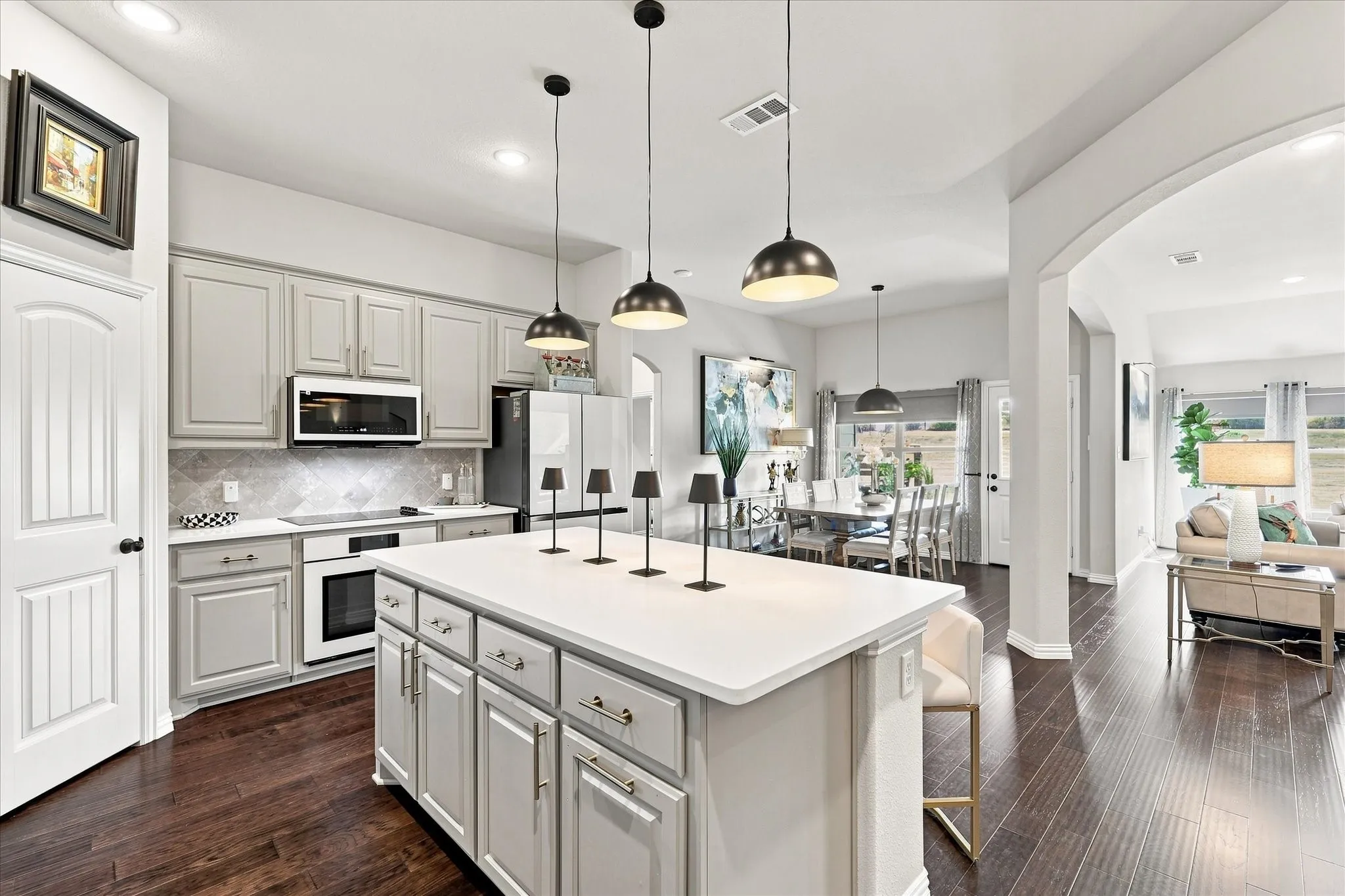 Single Family Residence For Sale in Parker County , 1020 Boulder Road, Weatherford, Texas 76085, 4 Bedroom, 2 Bathroom, 2 Garage spaces, 2,130 Sqft, built in 2020, mls#21357743, Real Estate Agent in Weatherford, Homes For Sale in Parker county, Homes For Sale in Weatherford, Realtor in Weatherford Texas, Real Estate Brokerage Independent Realty Texas, Luminita Cordes Realtor