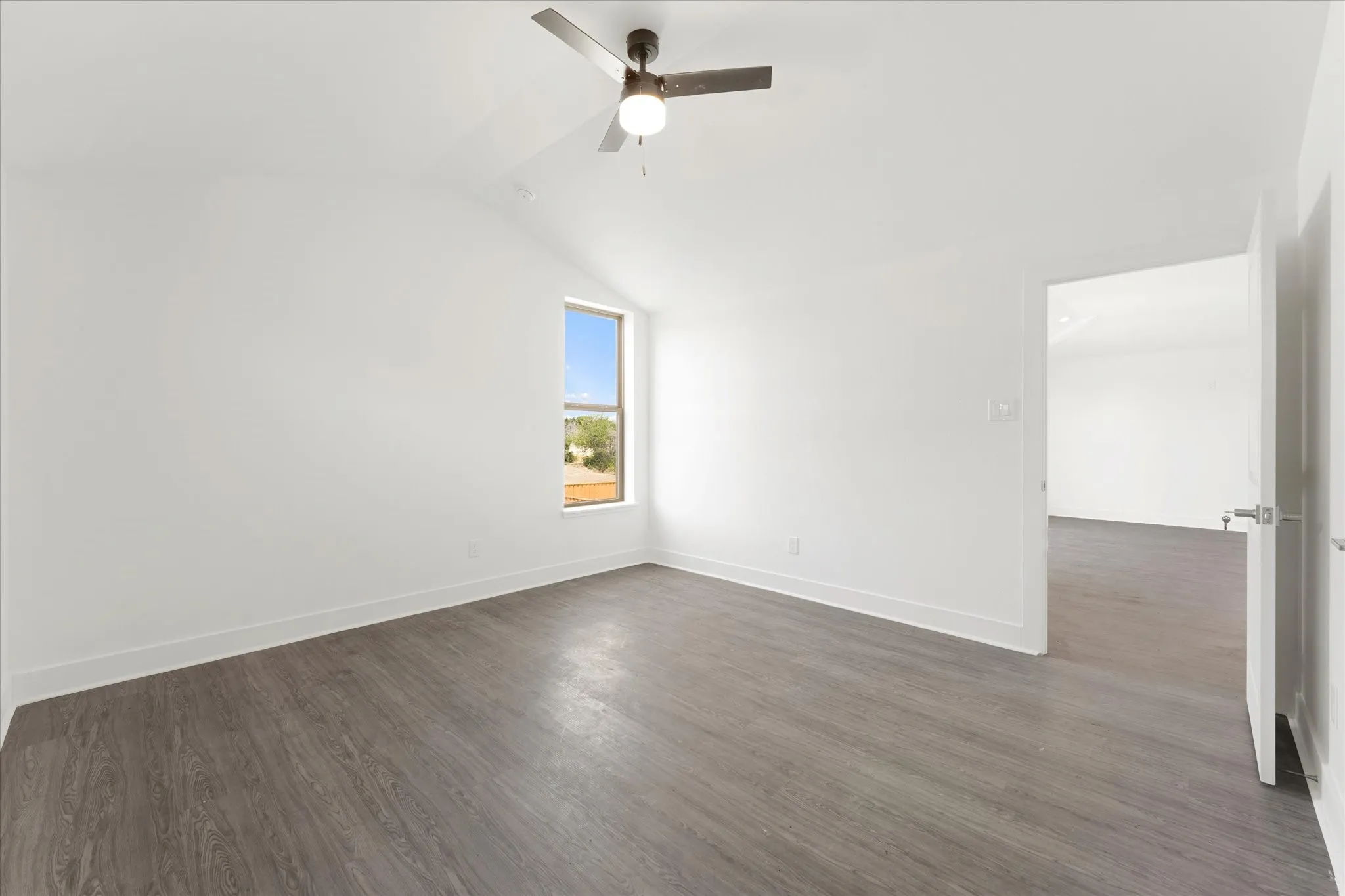 Single Family Residence For Sale in Dallas County , 3763 Wenatche Drive, Dallas, Texas 75233, 4 Bedroom, 4 Bathroom, 2 Garage spaces, 2,907 Sqft, built in 2024, mls#21356333, Real Estate Agent in Dallas, Homes For Sale in Dallas county, Homes For Sale in Dallas, Realtor in Dallas Texas, Real Estate Brokerage Independent Realty Texas, Luminita Cordes Realtor