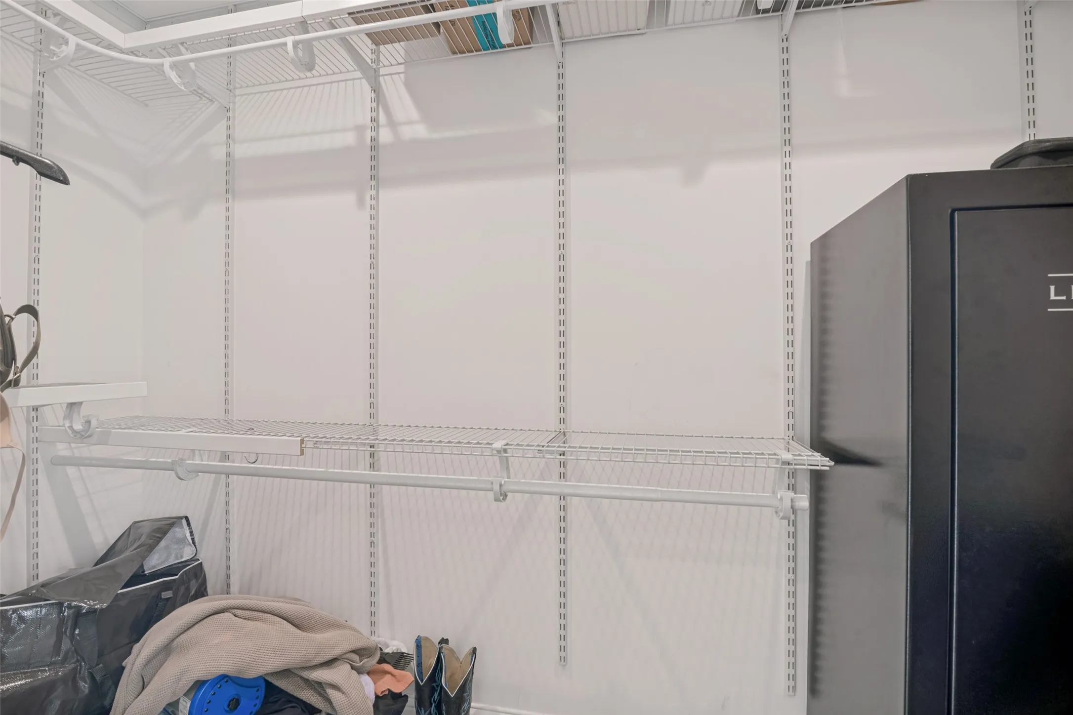 plenty of hanging space