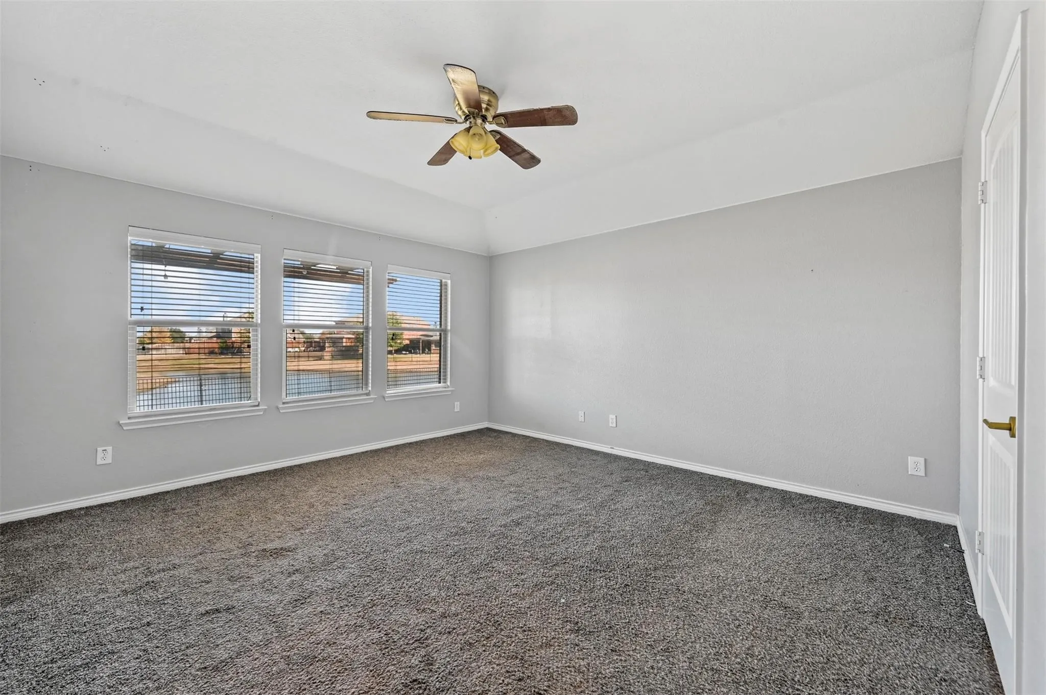 Single Family Residence For Rent in Denton County , 5590 Manitou Drive, Prosper, Texas 75078, 4 Bedroom, 2 Bathroom, 2 Garage spaces, 2,180 Sqft, built in 2009, mls#21358305, Real Estate Agent in Prosper, Homes For Rent in Denton county, Homes For Rent in Prosper, Realtor in Prosper Texas, Real Estate Brokerage Independent Realty Texas, Luminita Cordes Realtor