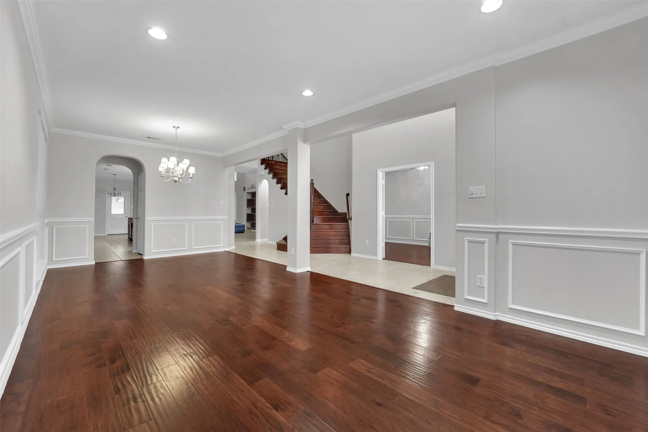 Single Family Residence For Sale in Tarrant County , 3524 Delaney Drive, Fort Worth, Texas 76244, 5 Bedroom, 4 Bathroom, 2 Garage spaces, 4,671 Sqft, built in 2005, mls#21356052, Real Estate Agent in Fort Worth, Homes For Sale in Tarrant county, Homes For Sale in Fort Worth, Realtor in Fort Worth Texas, Real Estate Brokerage Independent Realty Texas, Luminita Cordes Realtor