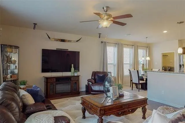 Single Family Residence For Rent in Collin County , 3929 Muscadine Drive, Mc Kinney, Texas 75071, 5 Bedroom, 4 Bathroom, 2 Garage spaces, 3,266 Sqft, built in 2015, mls#21358341, Real Estate Agent in Mc Kinney, Homes For Rent in Collin county, Homes For Rent in Mc Kinney, Realtor in Mc Kinney Texas, Real Estate Brokerage Independent Realty Texas, Luminita Cordes Realtor