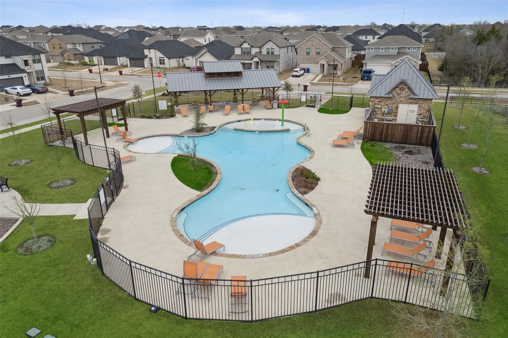 Single Family Residence For Rent in Rockwall County , 3428 flatiron Drive, Royse City, Texas 75189, 3 Bedroom, 2 Bathroom, 2 Garage spaces, 1,928 Sqft, built in 2021, mls#21358278, Real Estate Agent in Royse City, Homes For Rent in Rockwall county, Homes For Rent in Royse City, Realtor in Royse City Texas, Real Estate Brokerage Independent Realty Texas, Luminita Cordes Realtor