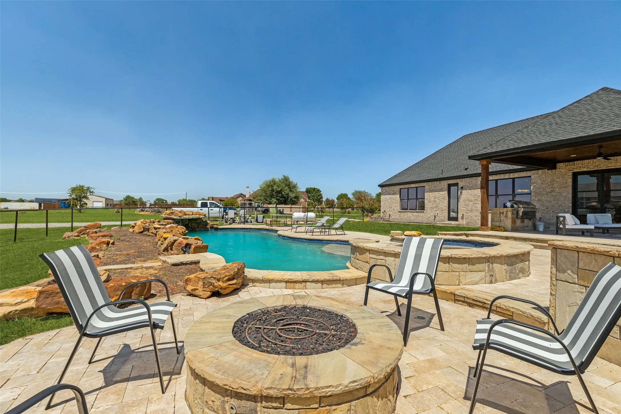 Single Family Residence For Sale in Collin County , 9219 Prairie Meadow Lane, Celina, Texas 75009, 4 Bedroom, 3 Bathroom, 3 Garage spaces, 3,026 Sqft, built in 2026, mls#21358346, Real Estate Agent in Celina, Homes For Sale in Collin county, Homes For Sale in Celina, Realtor in Celina Texas, Real Estate Brokerage Independent Realty Texas, Luminita Cordes Realtor