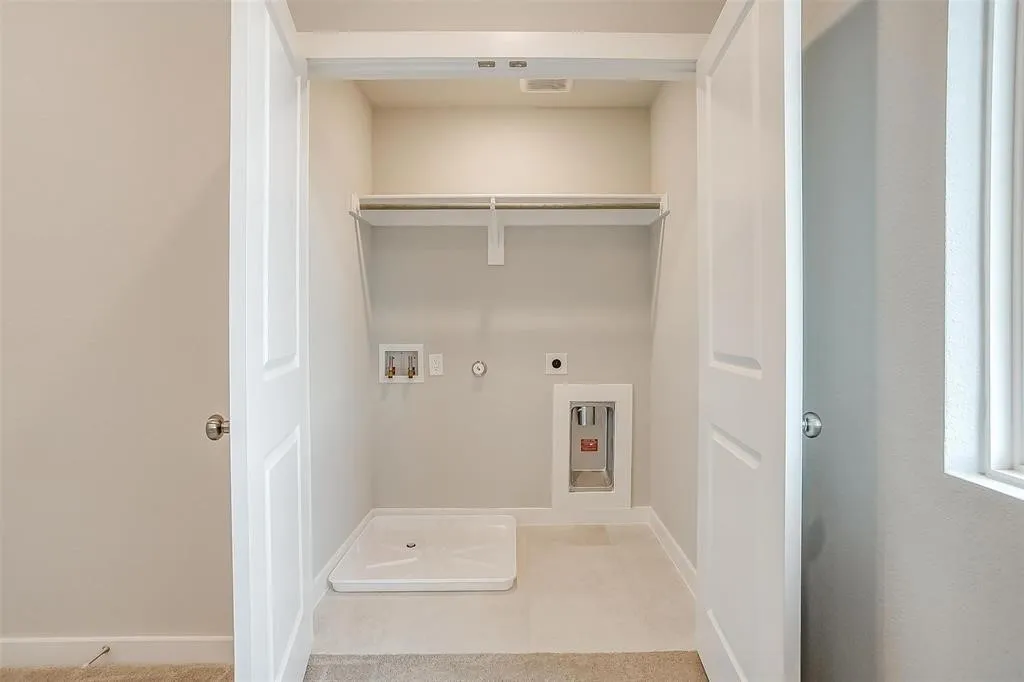 Single Family Residence For Rent in Tarrant County , 4525 Hogans Alley Drive, Arlington, Texas 76001, 4 Bedroom, 3 Bathroom, 2 Garage spaces, 2,205 Sqft, built in 2023, mls#21358348, Real Estate Agent in Arlington, Homes For Rent in Tarrant county, Homes For Rent in Arlington, Realtor in Arlington Texas, Real Estate Brokerage Independent Realty Texas, Luminita Cordes Realtor