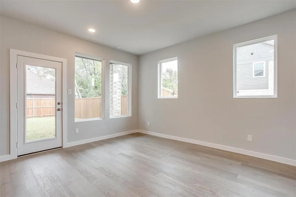 Single Family Residence For Rent in Tarrant County , 4525 Hogans Alley Drive, Arlington, Texas 76001, 4 Bedroom, 3 Bathroom, 2 Garage spaces, 2,205 Sqft, built in 2023, mls#21358348, Real Estate Agent in Arlington, Homes For Rent in Tarrant county, Homes For Rent in Arlington, Realtor in Arlington Texas, Real Estate Brokerage Independent Realty Texas, Luminita Cordes Realtor