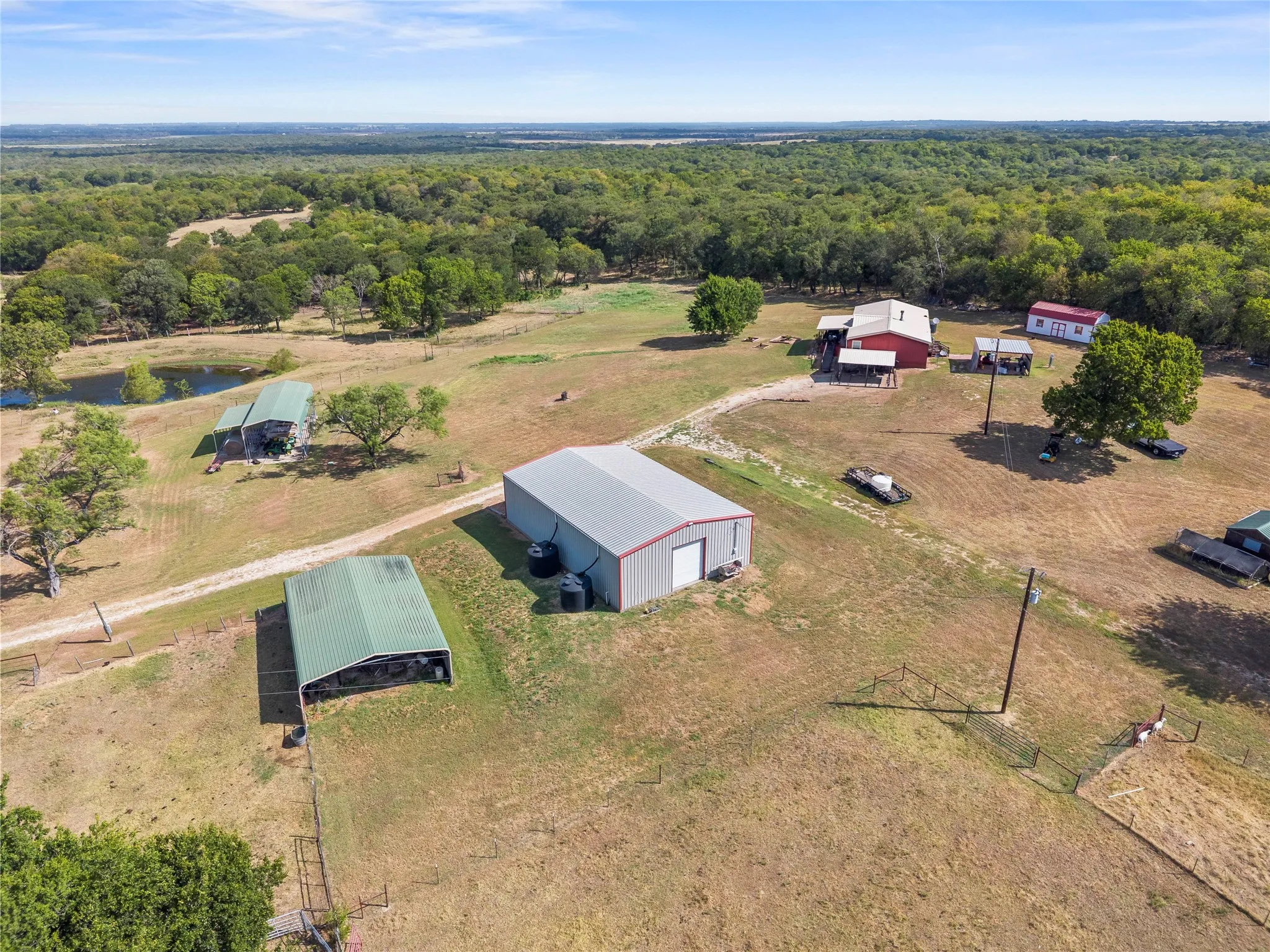 Manufactured Home For Sale in Limestone County , 372 Lcr 222, Wortham, Texas 76693, 3 Bedroom, 2 Bathroom, 2 Garage spaces, 1,948 Sqft, built in 2015, mls#21349542, Real Estate Agent in Wortham, Homes For Sale in Limestone county, Homes For Sale in Wortham, Realtor in Wortham Texas, Real Estate Brokerage Independent Realty Texas, Luminita Cordes Realtor