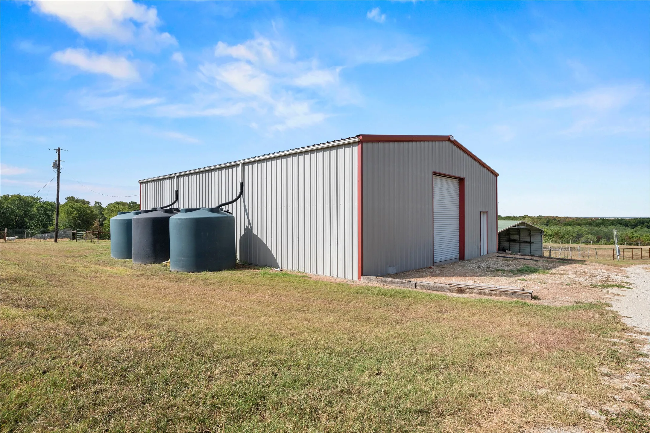 Manufactured Home For Sale in Limestone County , 372 Lcr 222, Wortham, Texas 76693, 3 Bedroom, 2 Bathroom, 2 Garage spaces, 1,948 Sqft, built in 2015, mls#21349542, Real Estate Agent in Wortham, Homes For Sale in Limestone county, Homes For Sale in Wortham, Realtor in Wortham Texas, Real Estate Brokerage Independent Realty Texas, Luminita Cordes Realtor