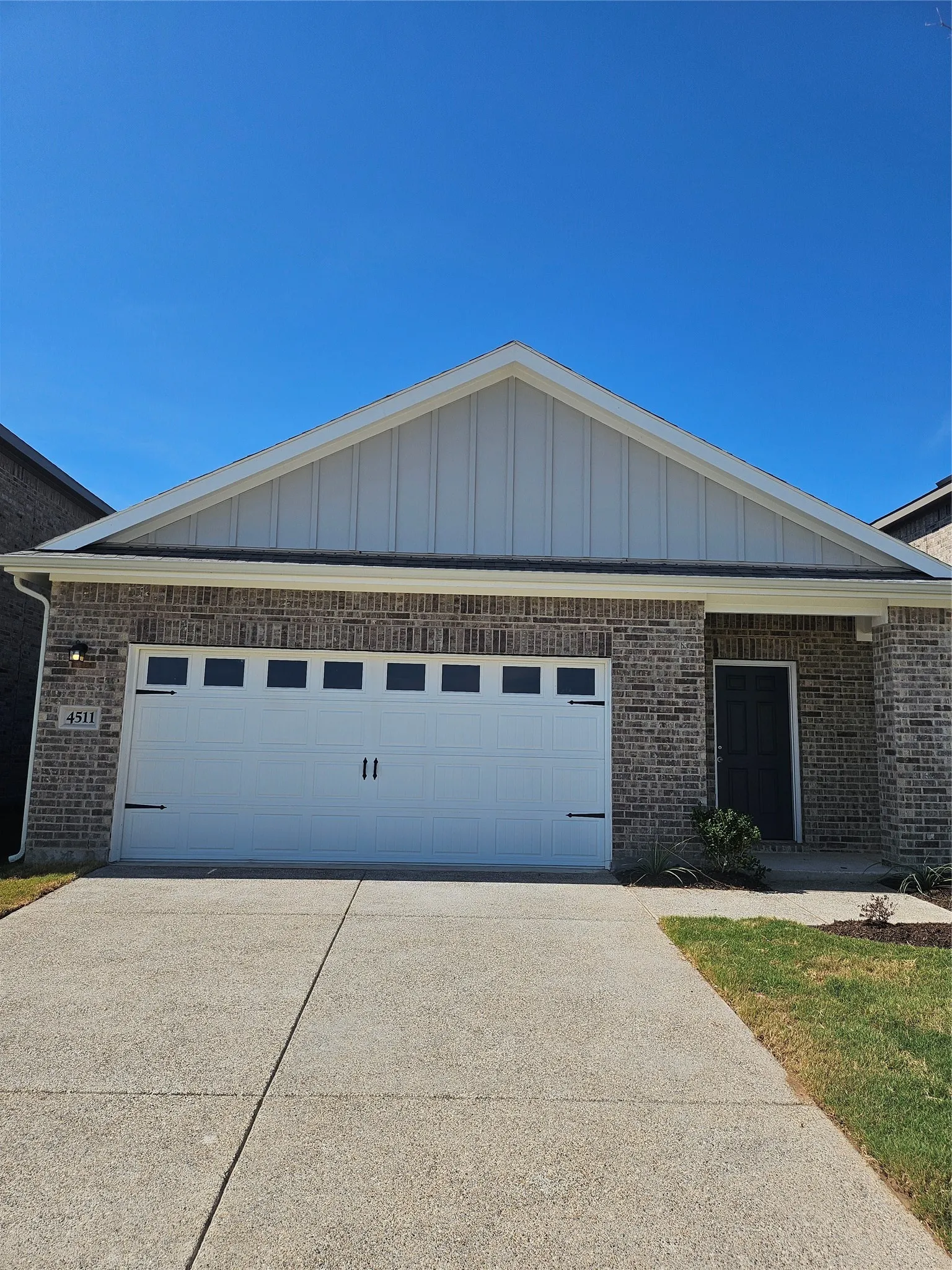 Single Family Residence For Rent in Collin County , 4503 Wood Fern Road, Melissa, Texas 75454, 3 Bedroom, 2 Bathroom, 2 Garage spaces, 1,401 Sqft, built in 2025, mls#21358371, Real Estate Agent in Melissa, Homes For Rent in Collin county, Homes For Rent in Melissa, Realtor in Melissa Texas, Real Estate Brokerage Independent Realty Texas, Luminita Cordes Realtor