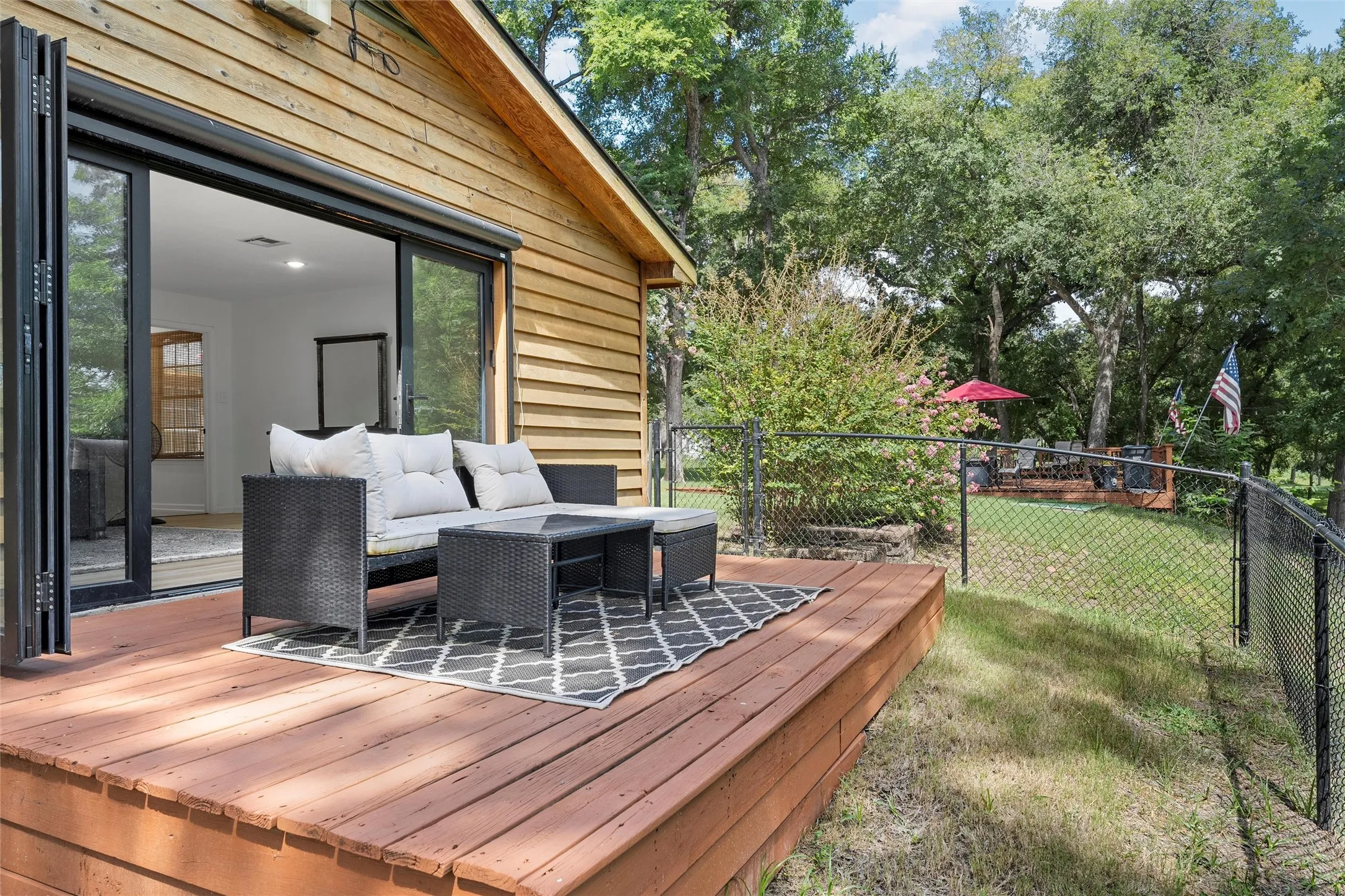 Single Family Residence For Sale in Bosque County , 232 PR 3666, China Spring, Texas 76633, 5 Bedroom, 4 Bathroom, Garage spaces, 3,577 Sqft, built in 1960, mls#21346565, Real Estate Agent in China Spring, Homes For Sale in Bosque county, Homes For Sale in China Spring, Realtor in China Spring Texas, Real Estate Brokerage Independent Realty Texas, Luminita Cordes Realtor