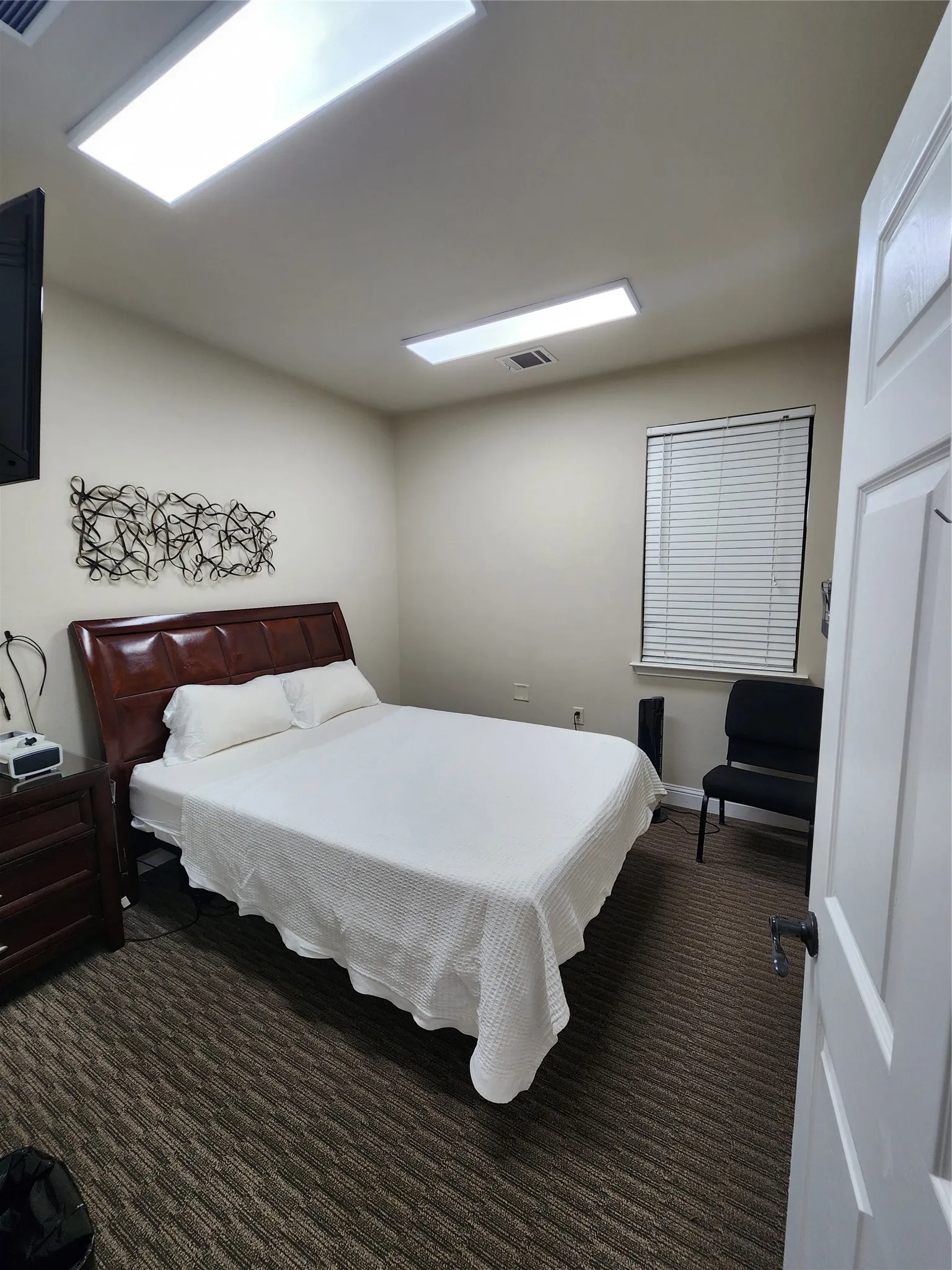 Office For Sale in Tarrant County , 2125 Martin Drive, Bedford, Texas 76021, 0, 0, Garage spaces, 0 Sqft, built in 2007, Price $699,000, mls#21358147, Real Estate Agent in Bedford, Homes For Sale in Tarrant county, Homes For Sale in Bedford, Realtor in Bedford Texas, Real Estate Brokerage Independent Realty Texas, Luminita Cordes Realtor