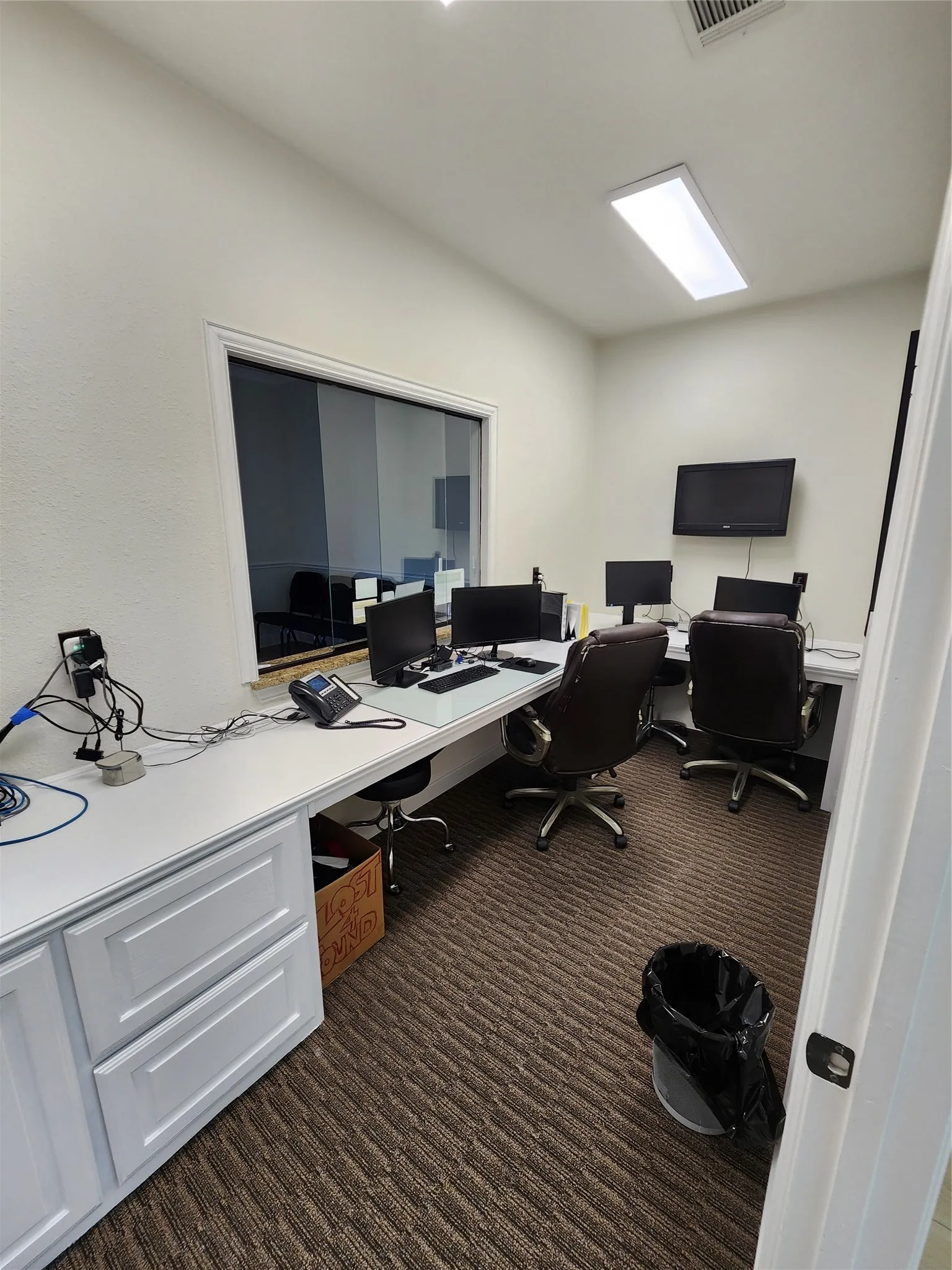 Office For Sale in Tarrant County , 2125 Martin Drive, Bedford, Texas 76021, 0, 0, Garage spaces, 0 Sqft, built in 2007, Price $699,000, mls#21358147, Real Estate Agent in Bedford, Homes For Sale in Tarrant county, Homes For Sale in Bedford, Realtor in Bedford Texas, Real Estate Brokerage Independent Realty Texas, Luminita Cordes Realtor