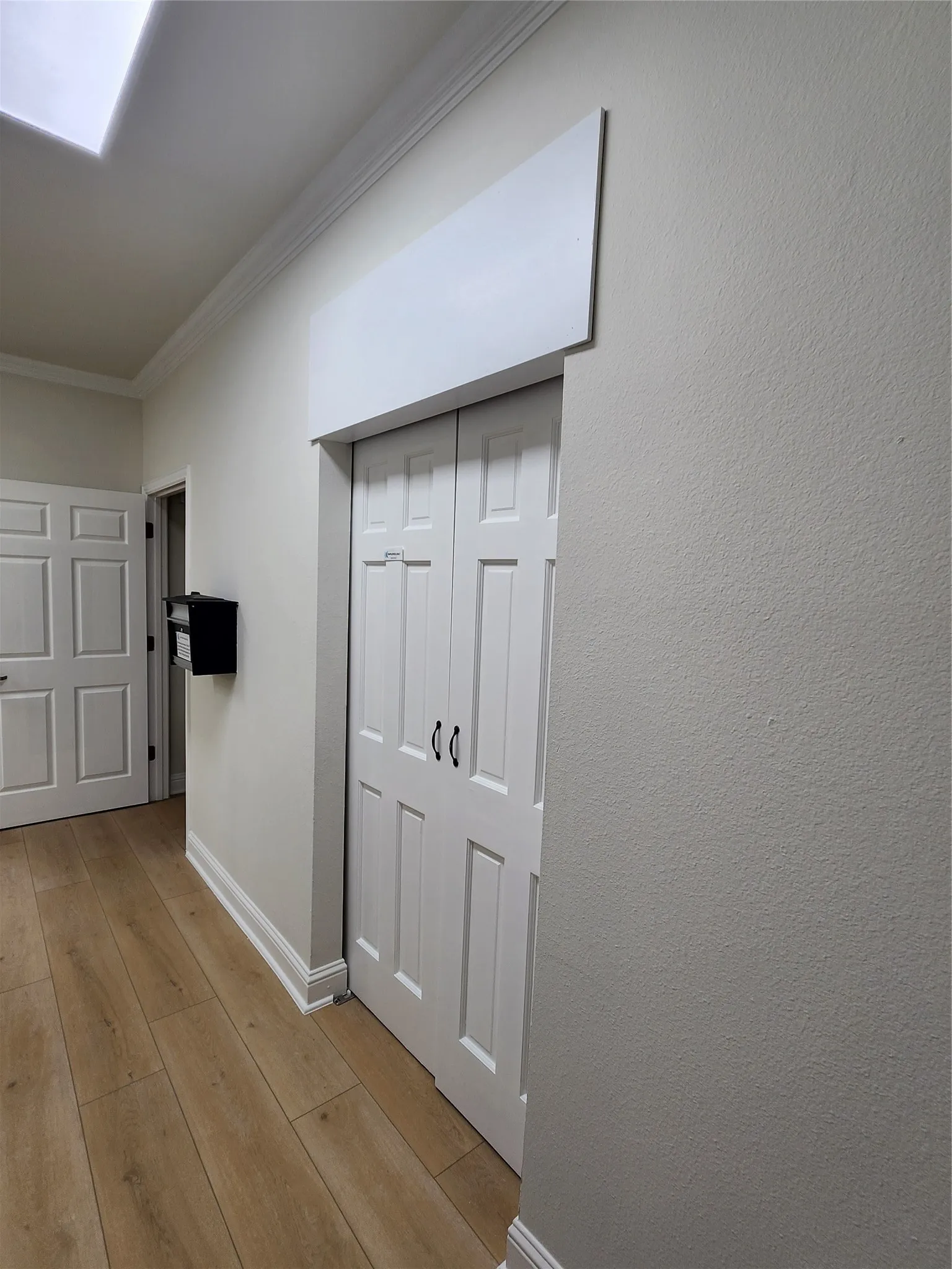 Office For Sale in Tarrant County , 2125 Martin Drive, Bedford, Texas 76021, 0, 0, Garage spaces, 0 Sqft, built in 2007, Price $699,000, mls#21358147, Real Estate Agent in Bedford, Homes For Sale in Tarrant county, Homes For Sale in Bedford, Realtor in Bedford Texas, Real Estate Brokerage Independent Realty Texas, Luminita Cordes Realtor