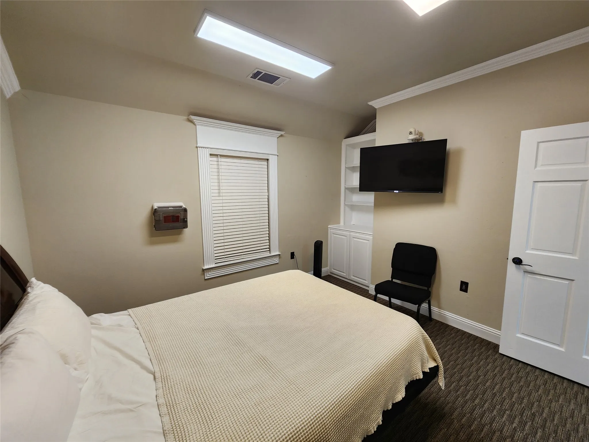 Office For Sale in Tarrant County , 2125 Martin Drive, Bedford, Texas 76021, 0, 0, Garage spaces, 0 Sqft, built in 2007, Price $699,000, mls#21358147, Real Estate Agent in Bedford, Homes For Sale in Tarrant county, Homes For Sale in Bedford, Realtor in Bedford Texas, Real Estate Brokerage Independent Realty Texas, Luminita Cordes Realtor