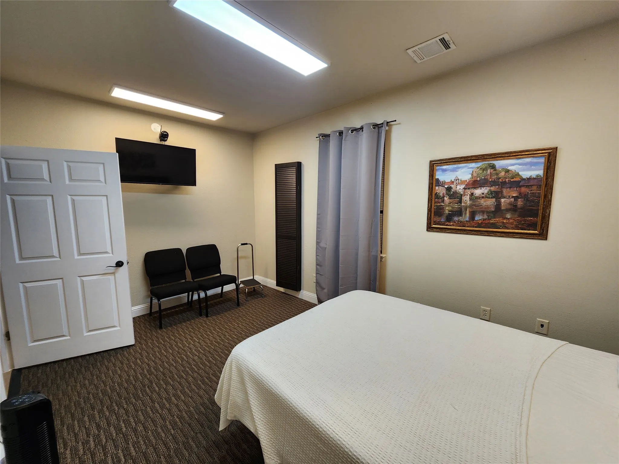 Office For Sale in Tarrant County , 2125 Martin Drive, Bedford, Texas 76021, 0, 0, Garage spaces, 0 Sqft, built in 2007, Price $699,000, mls#21358147, Real Estate Agent in Bedford, Homes For Sale in Tarrant county, Homes For Sale in Bedford, Realtor in Bedford Texas, Real Estate Brokerage Independent Realty Texas, Luminita Cordes Realtor