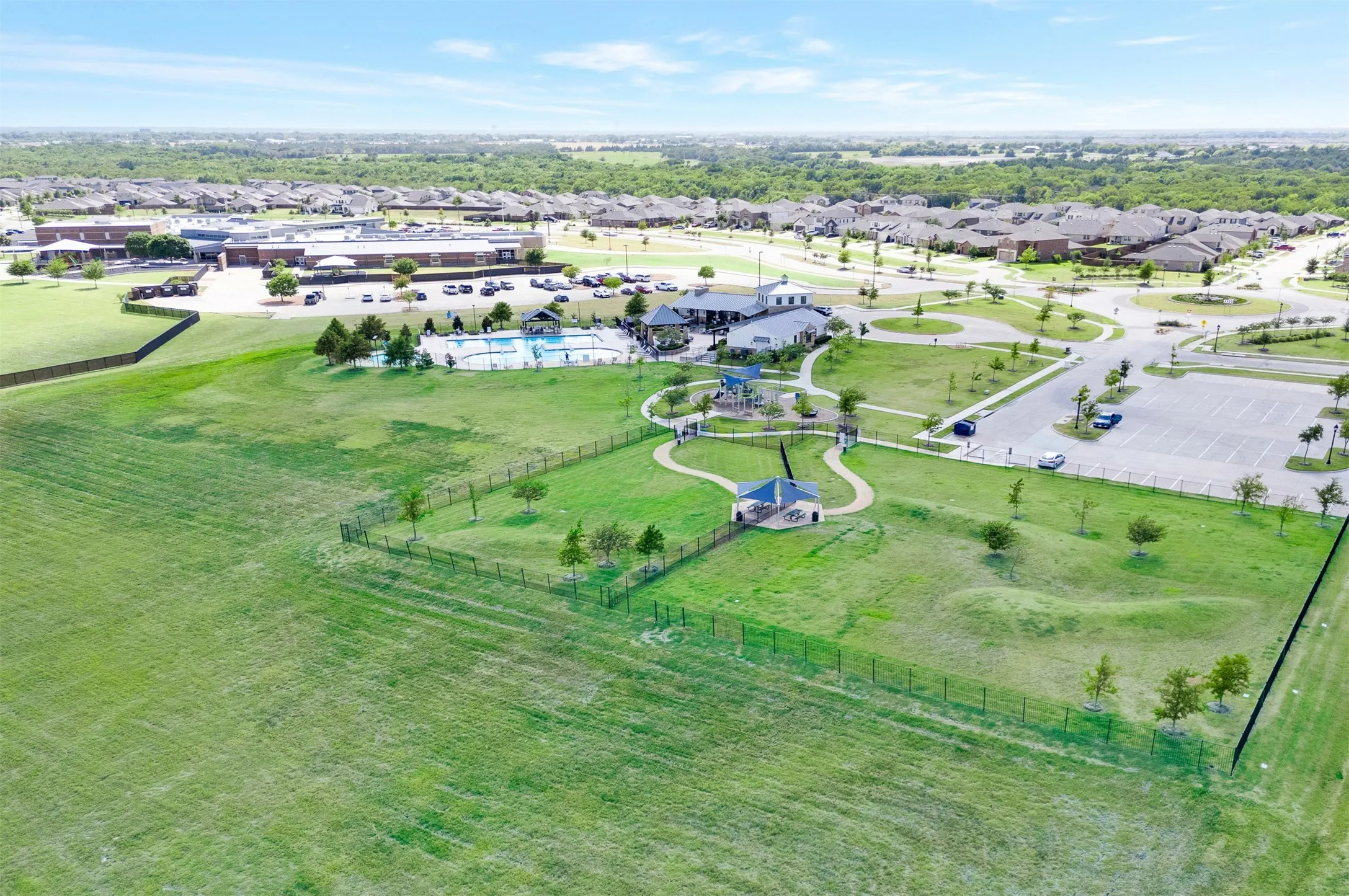 Single Family Residence For Sale in Kaufman County , 2706 Blackbuck Court, Crandall, Texas 75114, 3 Bedroom, 2 Bathroom, 2 Garage spaces, 1,210 Sqft, built in 2020, mls#21358073, Real Estate Agent in Crandall, Homes For Sale in Kaufman county, Homes For Sale in Crandall, Realtor in Crandall Texas, Real Estate Brokerage Independent Realty Texas, Luminita Cordes Realtor