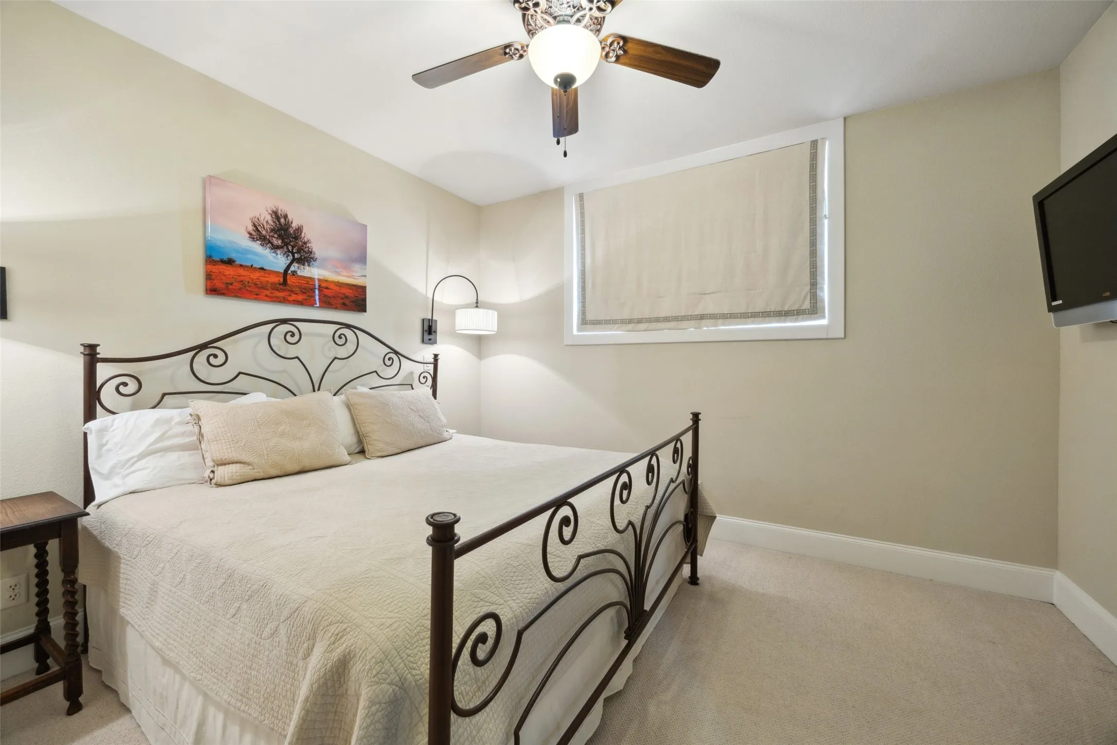 Single Family Residence For Sale in Parker County , 4473 Kelly Road, Aledo, Texas 76008, 5 Bedroom, 5 Bathroom, 3 Garage spaces, 4,763 Sqft, built in 2011, mls#21351122, Real Estate Agent in Aledo, Homes For Sale in Parker county, Homes For Sale in Aledo, Realtor in Aledo Texas, Real Estate Brokerage Independent Realty Texas, Luminita Cordes Realtor