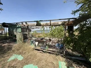 Single Family Residence For Sale in Stephens County , 10074 County Road 200, Breckenridge, Texas 76424, 2 Bedroom, 1 Bathroom, Garage spaces, 1,353 Sqft, built in 0, mls#21344919, Real Estate Agent in Breckenridge, Homes For Sale in Stephens county, Homes For Sale in Breckenridge, Realtor in Breckenridge Texas, Real Estate Brokerage Independent Realty Texas, Luminita Cordes Realtor