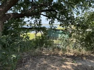 Single Family Residence For Sale in Stephens County , 10074 County Road 200, Breckenridge, Texas 76424, 2 Bedroom, 1 Bathroom, Garage spaces, 1,353 Sqft, built in 0, mls#21344919, Real Estate Agent in Breckenridge, Homes For Sale in Stephens county, Homes For Sale in Breckenridge, Realtor in Breckenridge Texas, Real Estate Brokerage Independent Realty Texas, Luminita Cordes Realtor