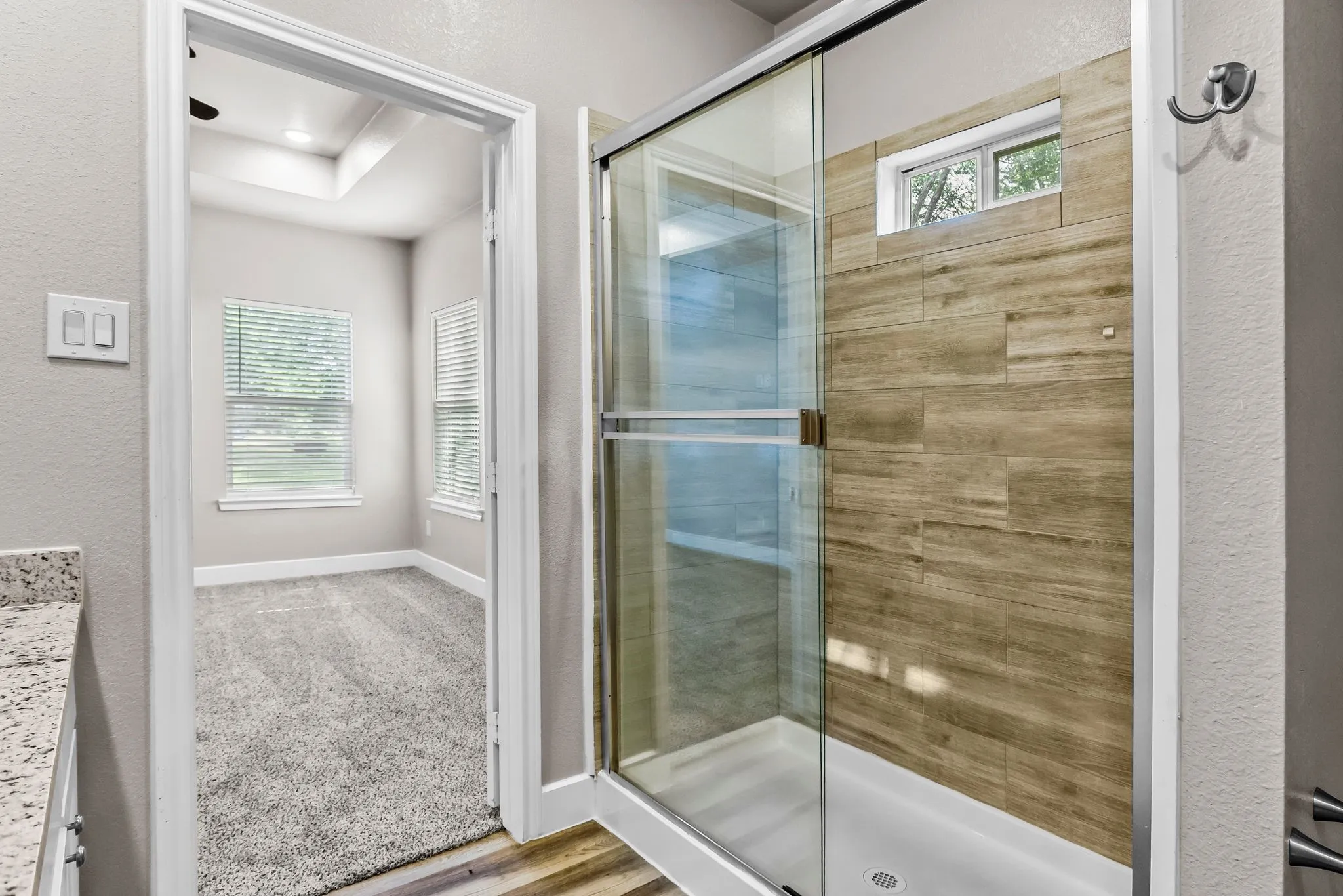 Single Family Residence For Rent in Hunt County , 4210 Park Street, Greenville, Texas 75401, 3 Bedroom, 2 Bathroom, 1 Garage spaces, 1,454 Sqft, built in 2021, mls#21358398, Real Estate Agent in Greenville, Homes For Rent in Hunt county, Homes For Rent in Greenville, Realtor in Greenville Texas, Real Estate Brokerage Independent Realty Texas, Luminita Cordes Realtor