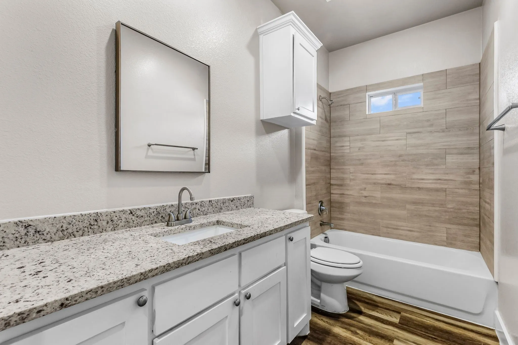 Single Family Residence For Rent in Hunt County , 4210 Park Street, Greenville, Texas 75401, 3 Bedroom, 2 Bathroom, 1 Garage spaces, 1,454 Sqft, built in 2021, mls#21358398, Real Estate Agent in Greenville, Homes For Rent in Hunt county, Homes For Rent in Greenville, Realtor in Greenville Texas, Real Estate Brokerage Independent Realty Texas, Luminita Cordes Realtor