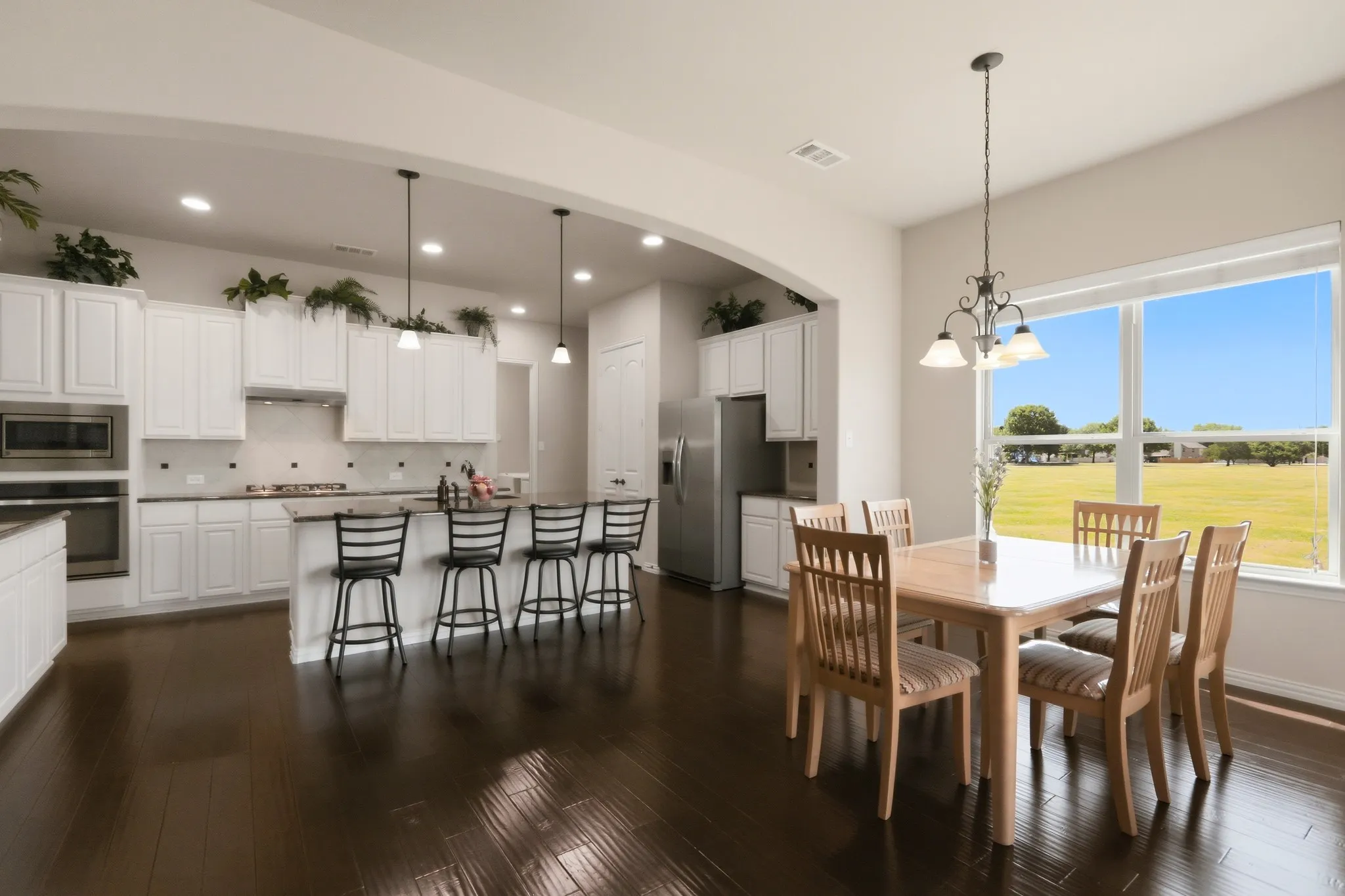 Single Family Residence For Sale in Rockwall County , 5213 Falcon Ridge Court, Rowlett, Texas 75088, 5 Bedroom, 3 Bathroom, 2 Garage spaces, 3,263 Sqft, built in 2012, mls#21355931, Real Estate Agent in Rowlett, Homes For Sale in Rockwall county, Homes For Sale in Rowlett, Realtor in Rowlett Texas, Real Estate Brokerage Independent Realty Texas, Luminita Cordes Realtor