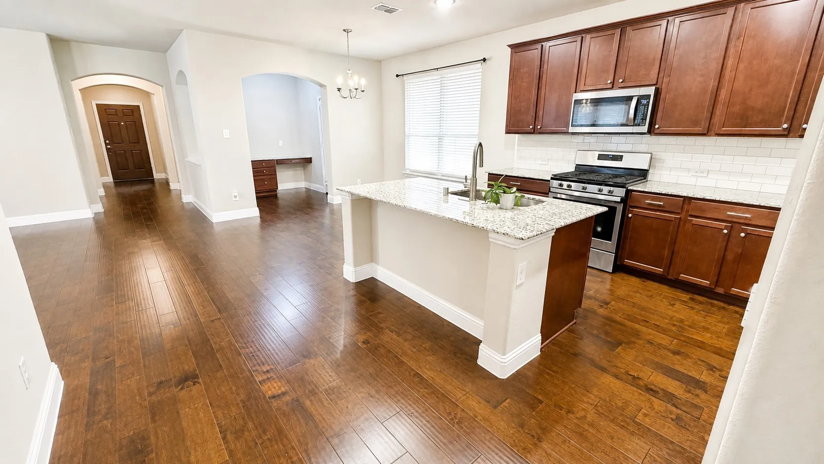 Single Family Residence For Sale in Denton County , 7304 Elm Grove Lane, Little Elm, Texas 76227, 3 Bedroom, 2 Bathroom, 2 Garage spaces, 1,802 Sqft, built in 2019, mls#21358411, Real Estate Agent in Little Elm, Homes For Sale in Denton county, Homes For Sale in Little Elm, Realtor in Little Elm Texas, Real Estate Brokerage Independent Realty Texas, Luminita Cordes Realtor