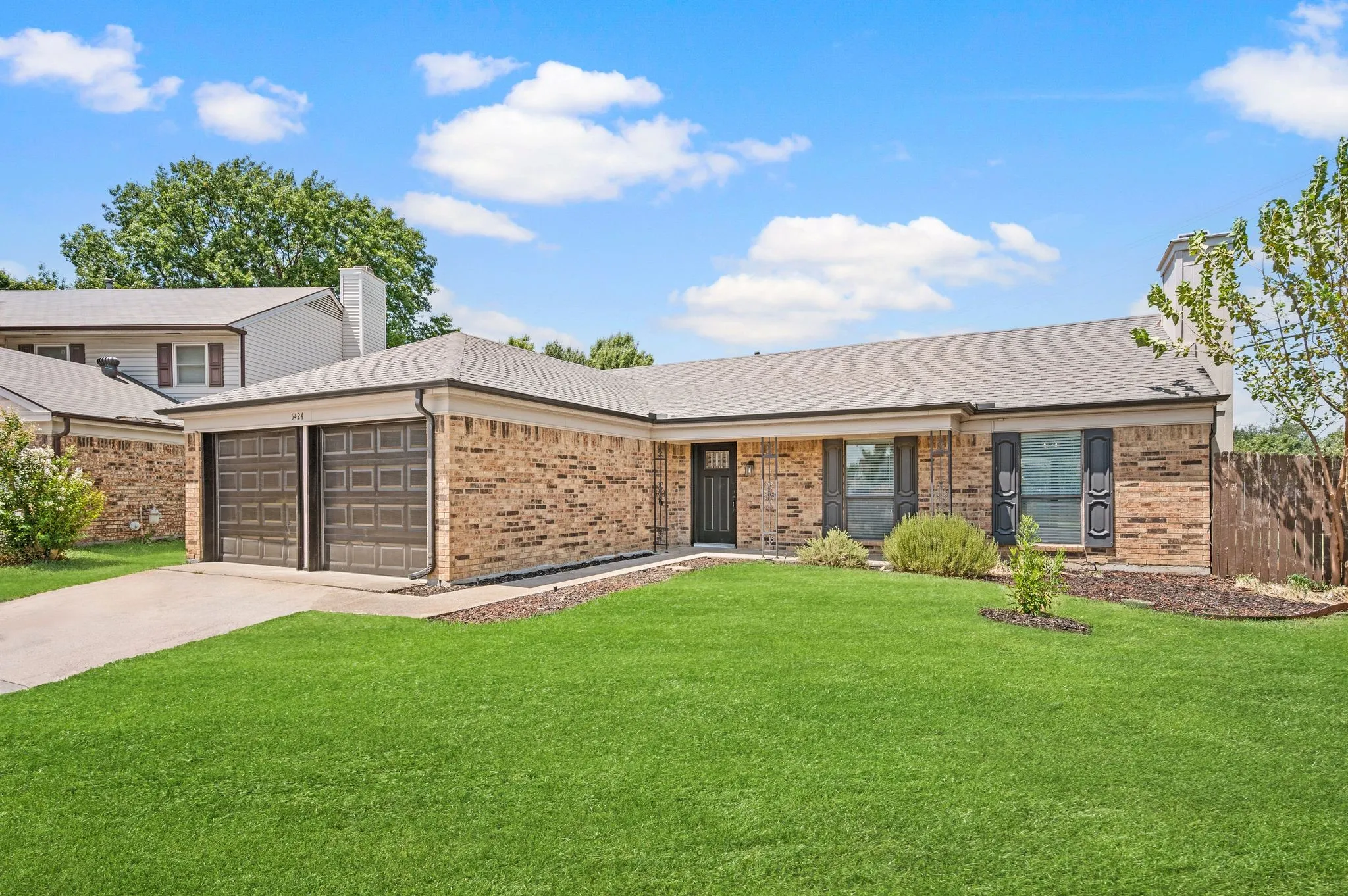 Single Family Residence For Rent in Denton County , 5424 Gregory Drive, Flower Mound, Texas 75028, 3 Bedroom, 2 Bathroom, 2 Garage spaces, 1,668 Sqft, built in 1984, mls#21358396, Real Estate Agent in Flower Mound, Homes For Rent in Denton county, Homes For Rent in Flower Mound, Realtor in Flower Mound Texas, Real Estate Brokerage Independent Realty Texas, Luminita Cordes Realtor